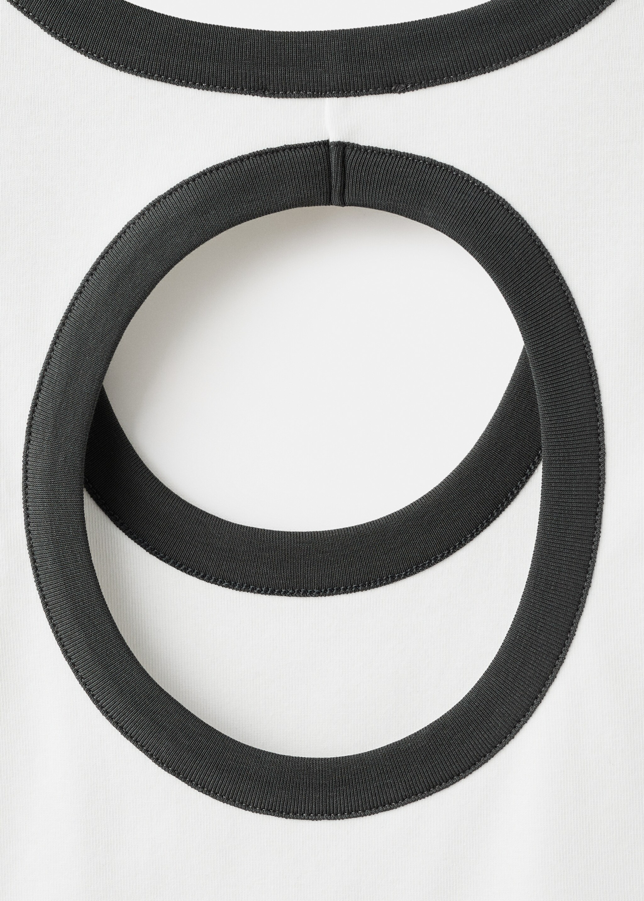 Contrasting collar cotton t-shirt - Details of the article 8, Off White. Ref: 17043335-00.