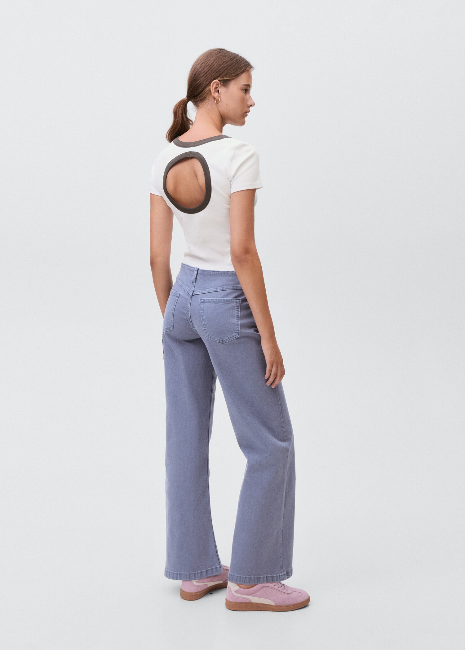 Contrasting collar cotton t-shirt - Reverse of the article