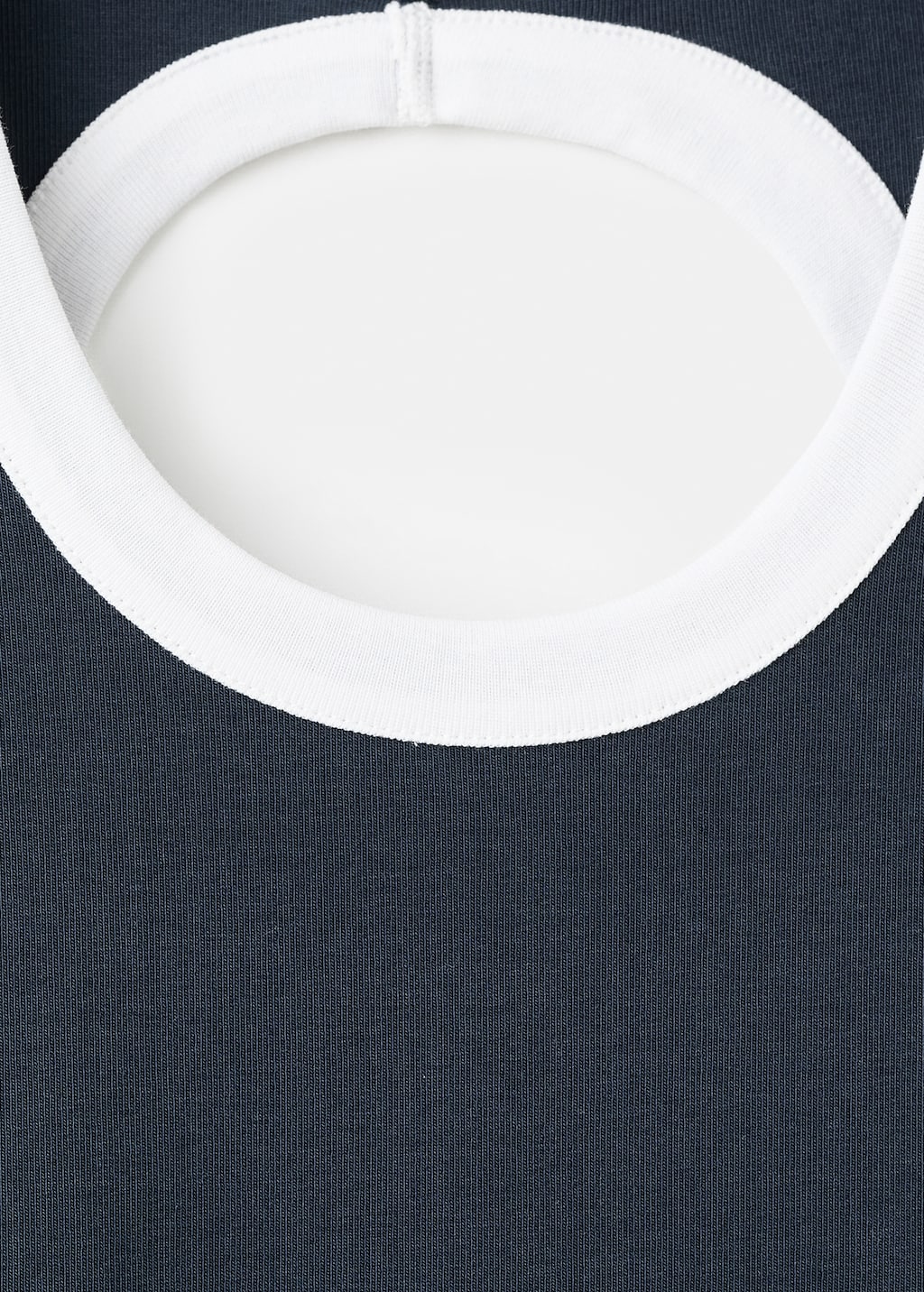 Contrasting collar cotton t-shirt