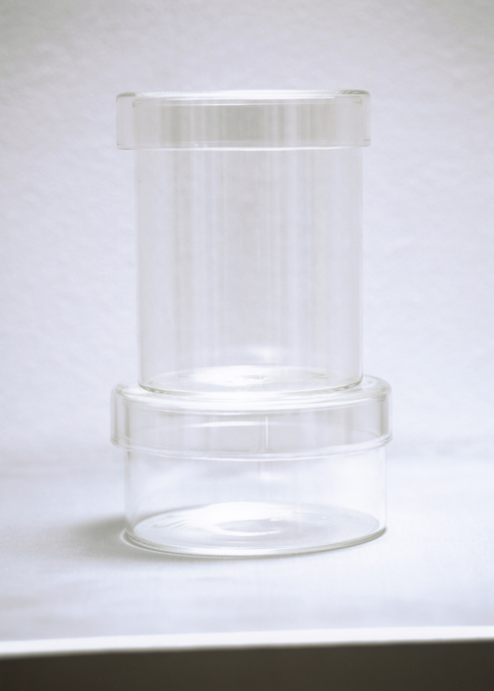 Large borosilicate bathroom jar with lid - Details of the article 6, Ice Grey. Ref: 17043797-00.