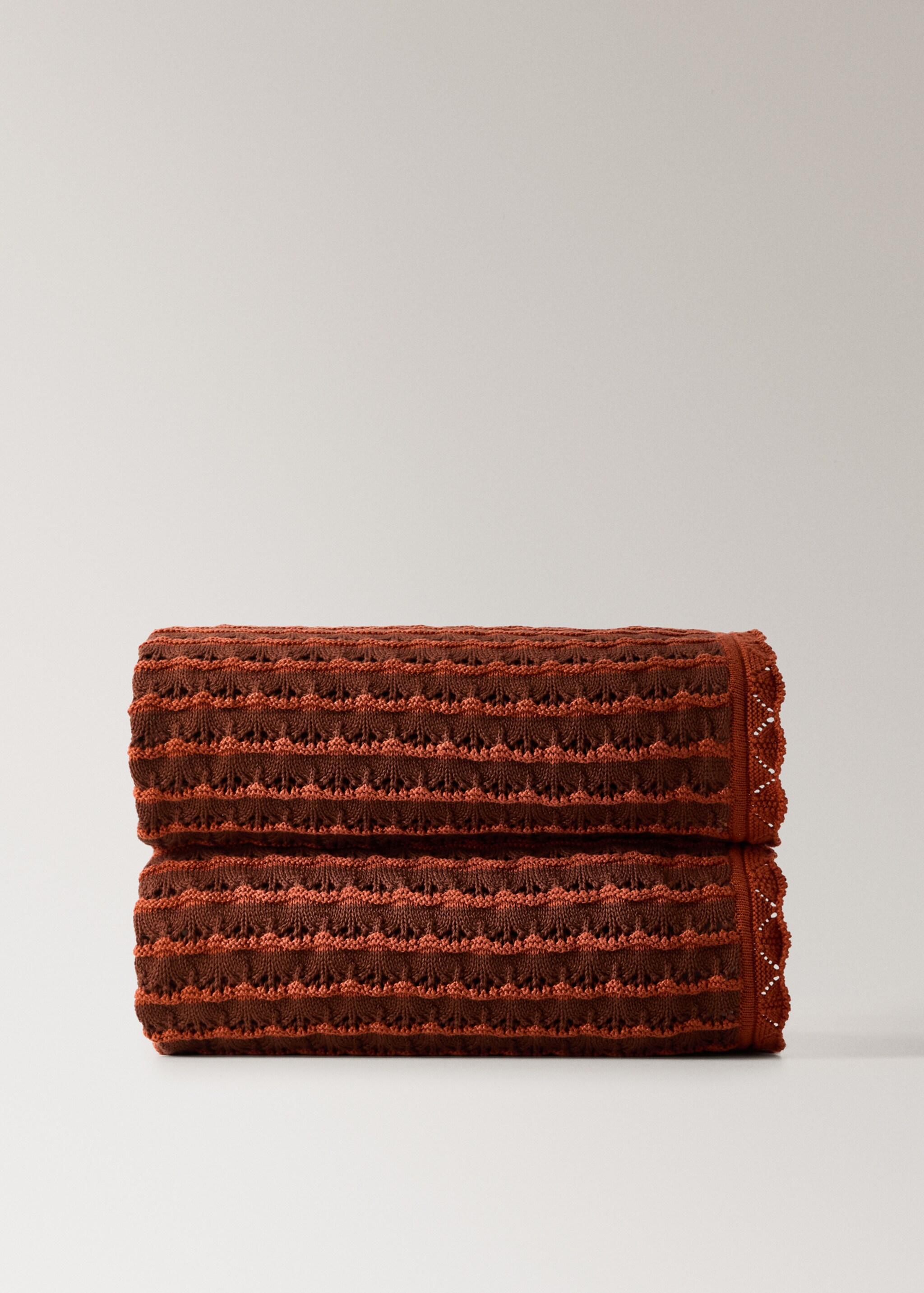 100% cotton striped openwork children's blanket - Article without model, Cherry. Ref: 17043828-00.