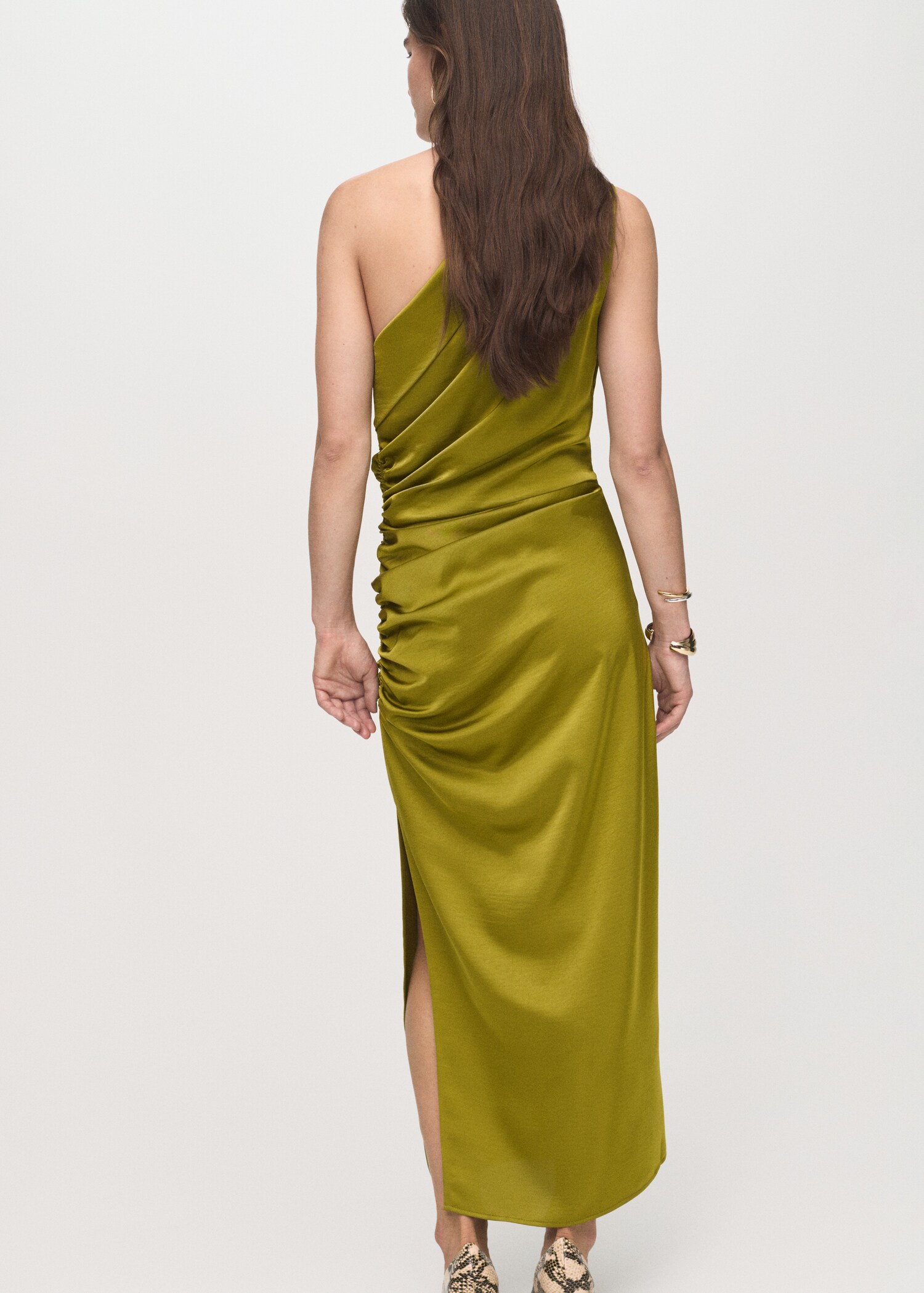 Asymmetrical satin dress with side slits - Reverse of the article