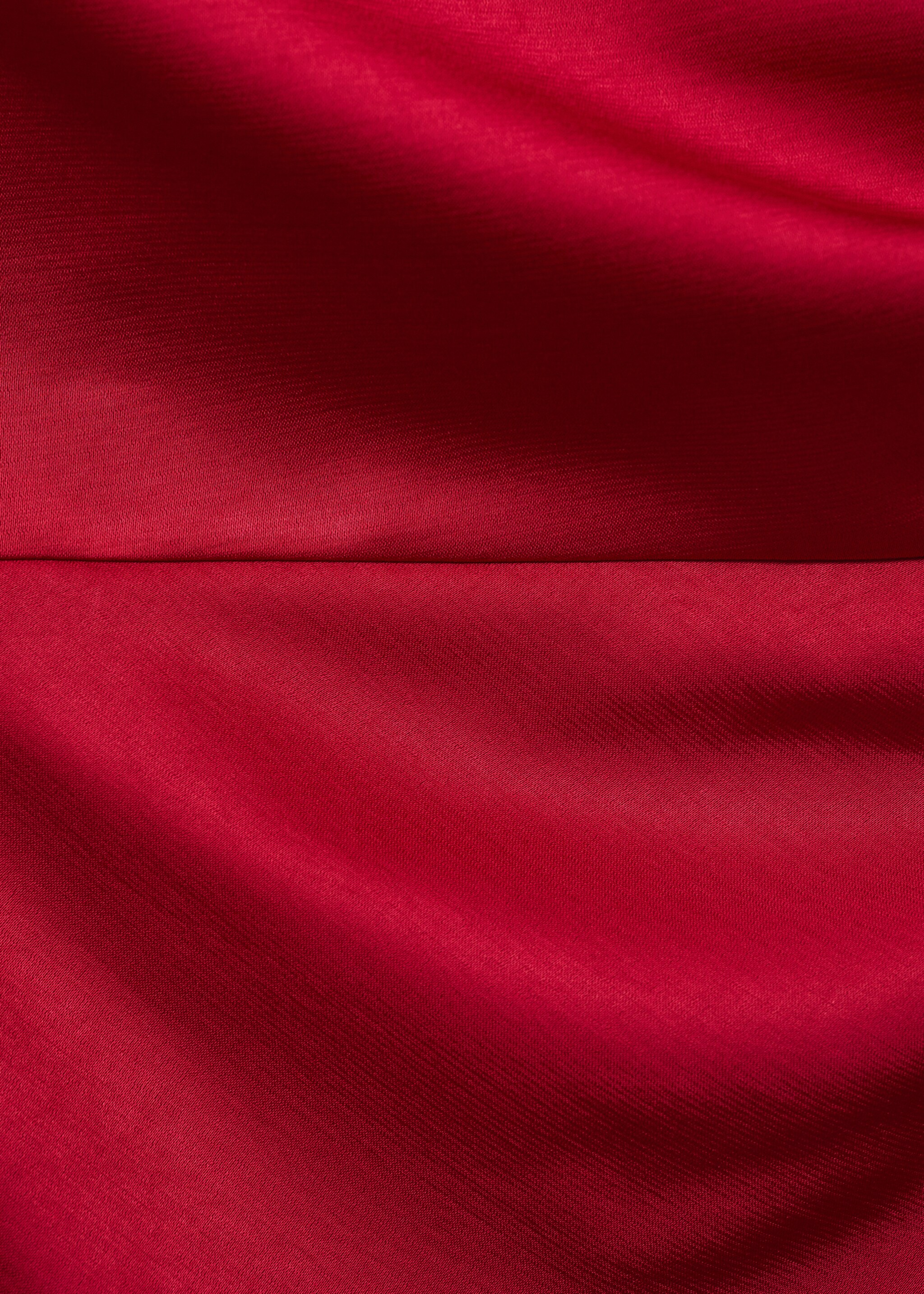 Asymmetrical satin dress with side slits - Details of the article 8