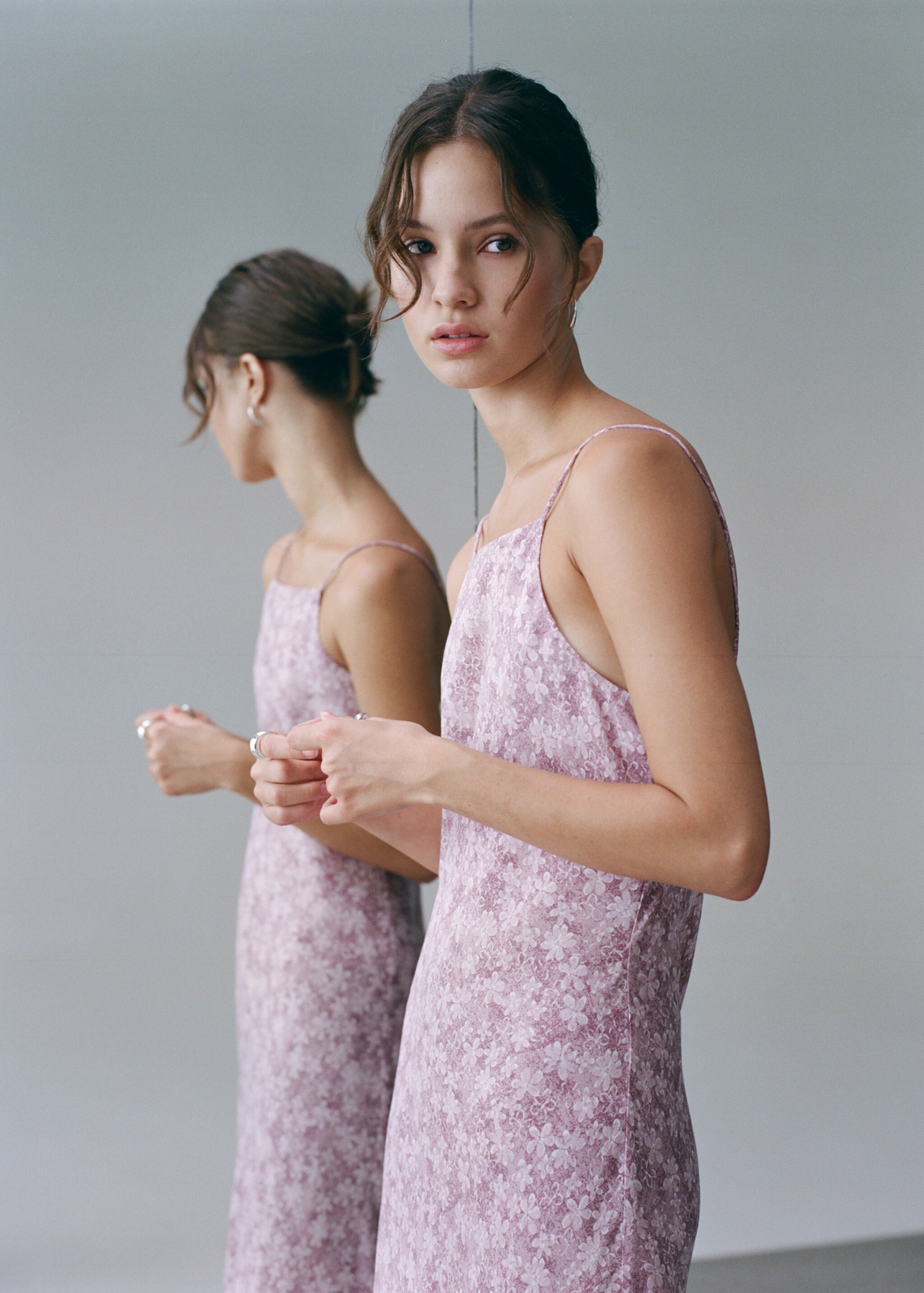 Vestit llarg flors - Detall de l'article 5, Rosa. Ref: 17044079-00.