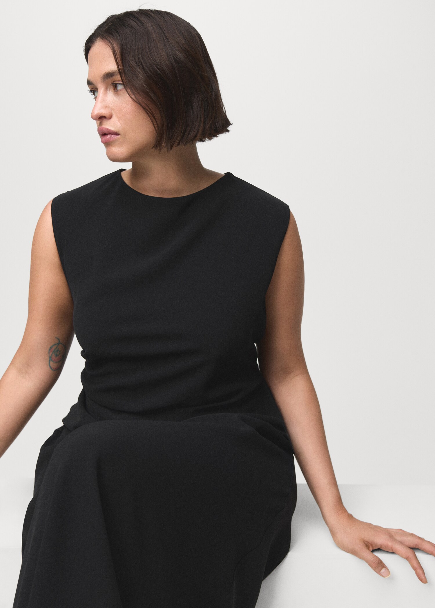 Robe midi froncée - Détail de l'article 4