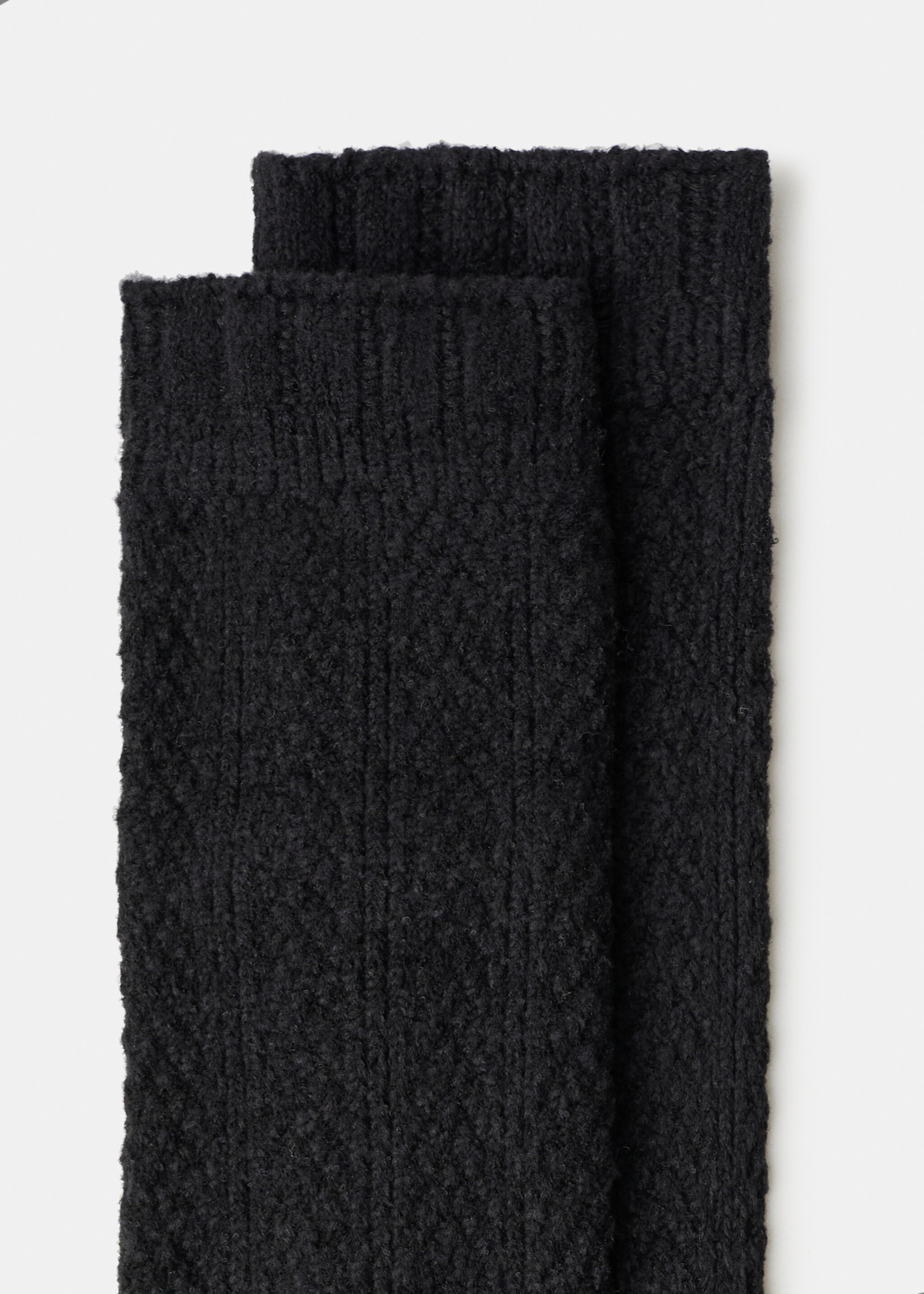 Long knitted socks - Details of the article 8, Black. Ref: 17044088-00.