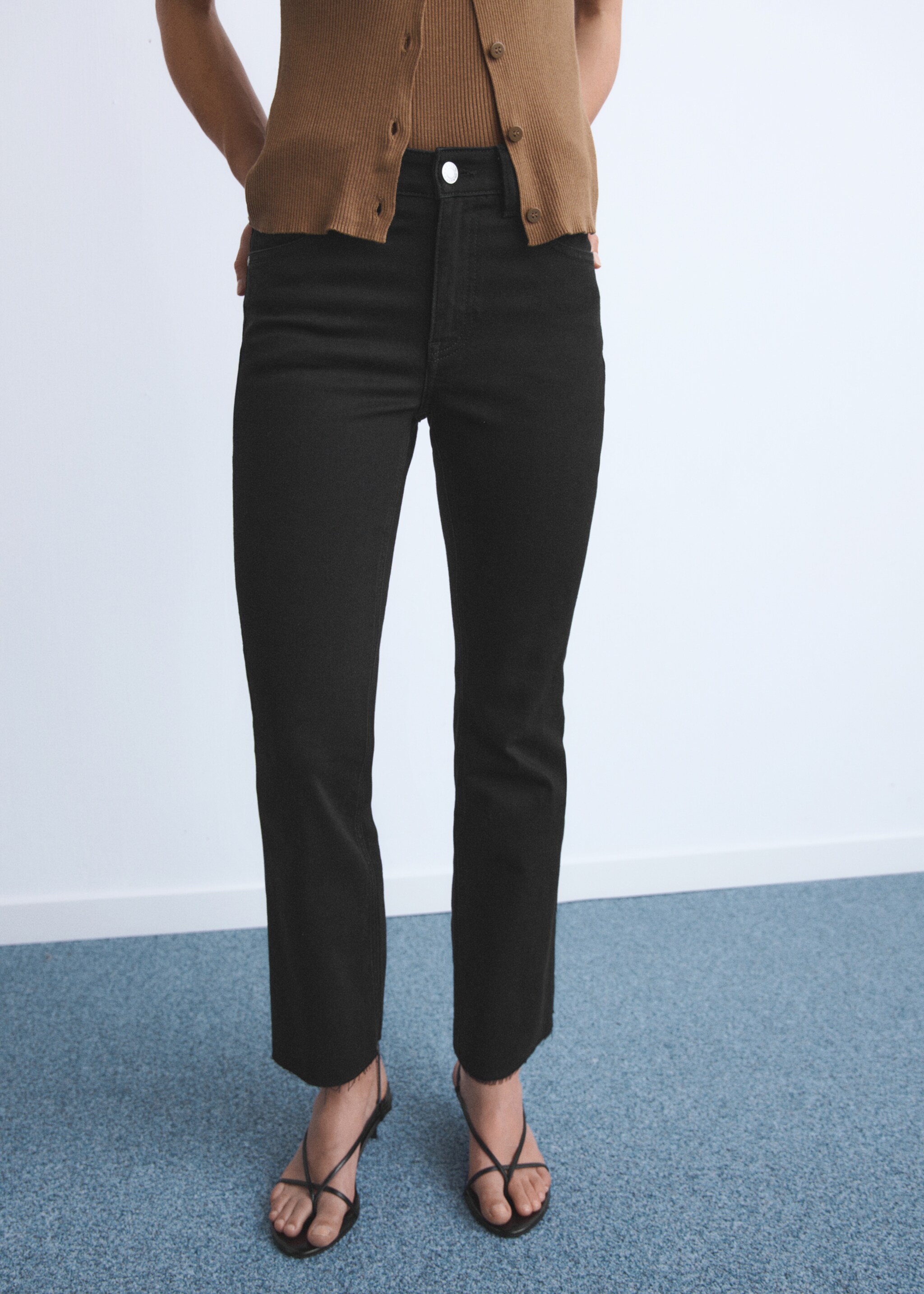 Jean Sienna flare crop - Plan moyen, Black denim. Ref: 17044093-00.