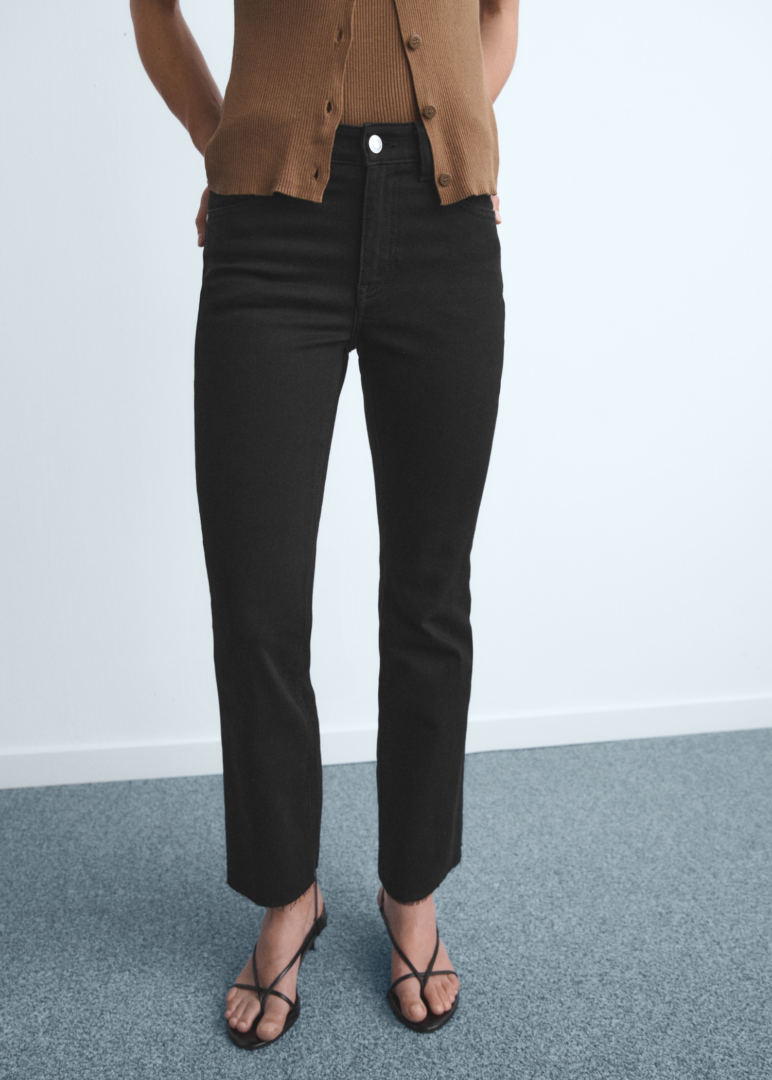 Sienna flared cropped jeans