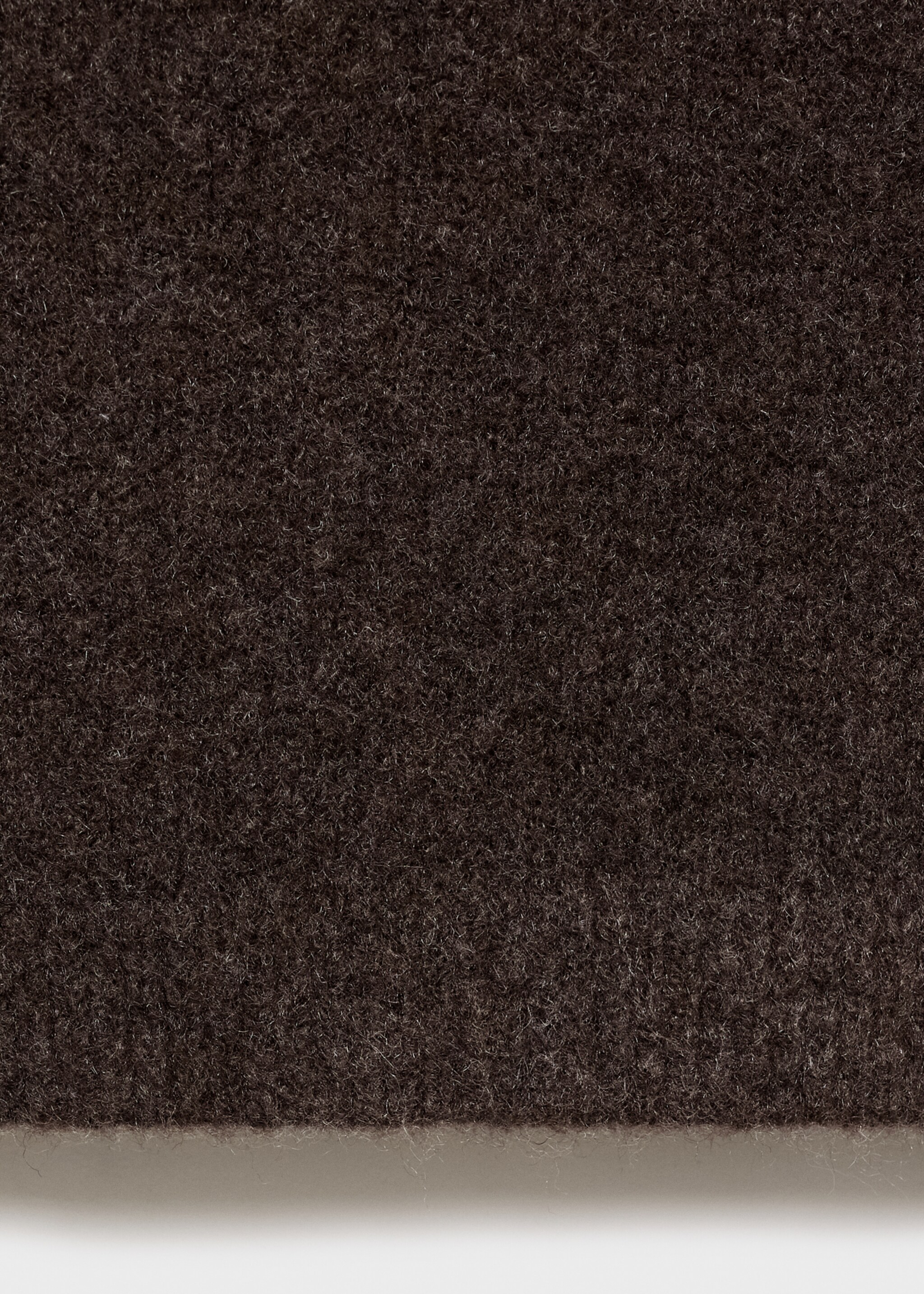 Straight knitted trousers - Details of the article 0, Chocolate. Ref: 17044101-00.