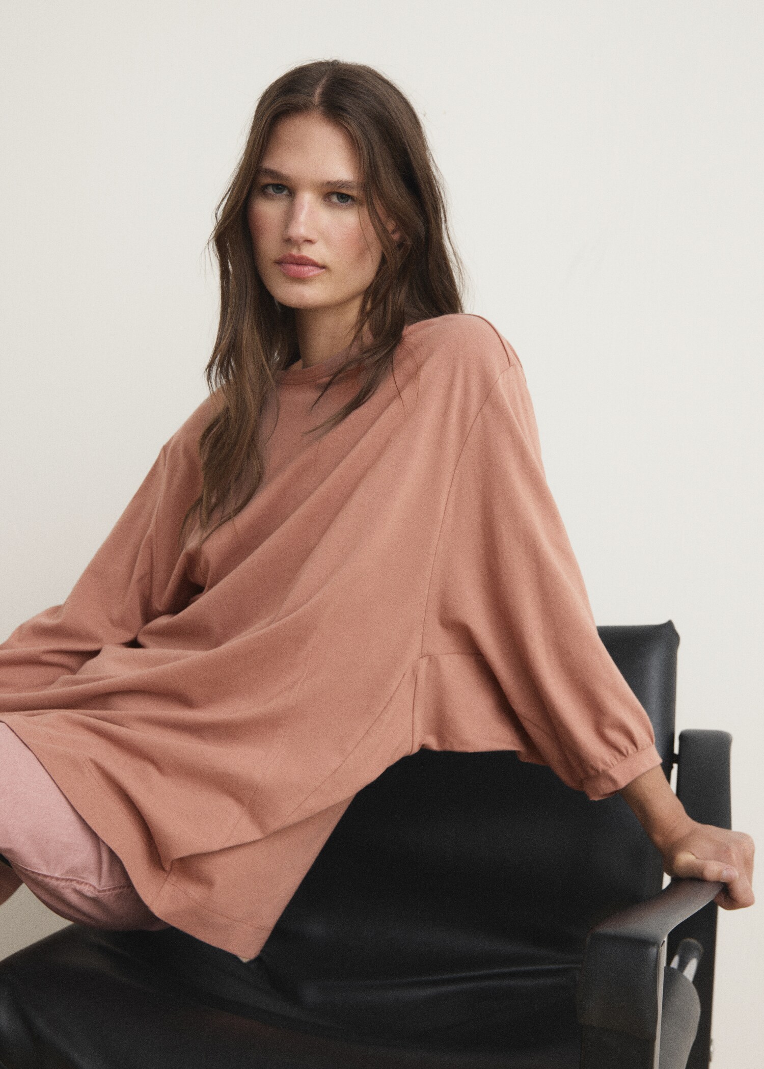 Pyjama t-shirt with puffed sleeves - Details of the article 6