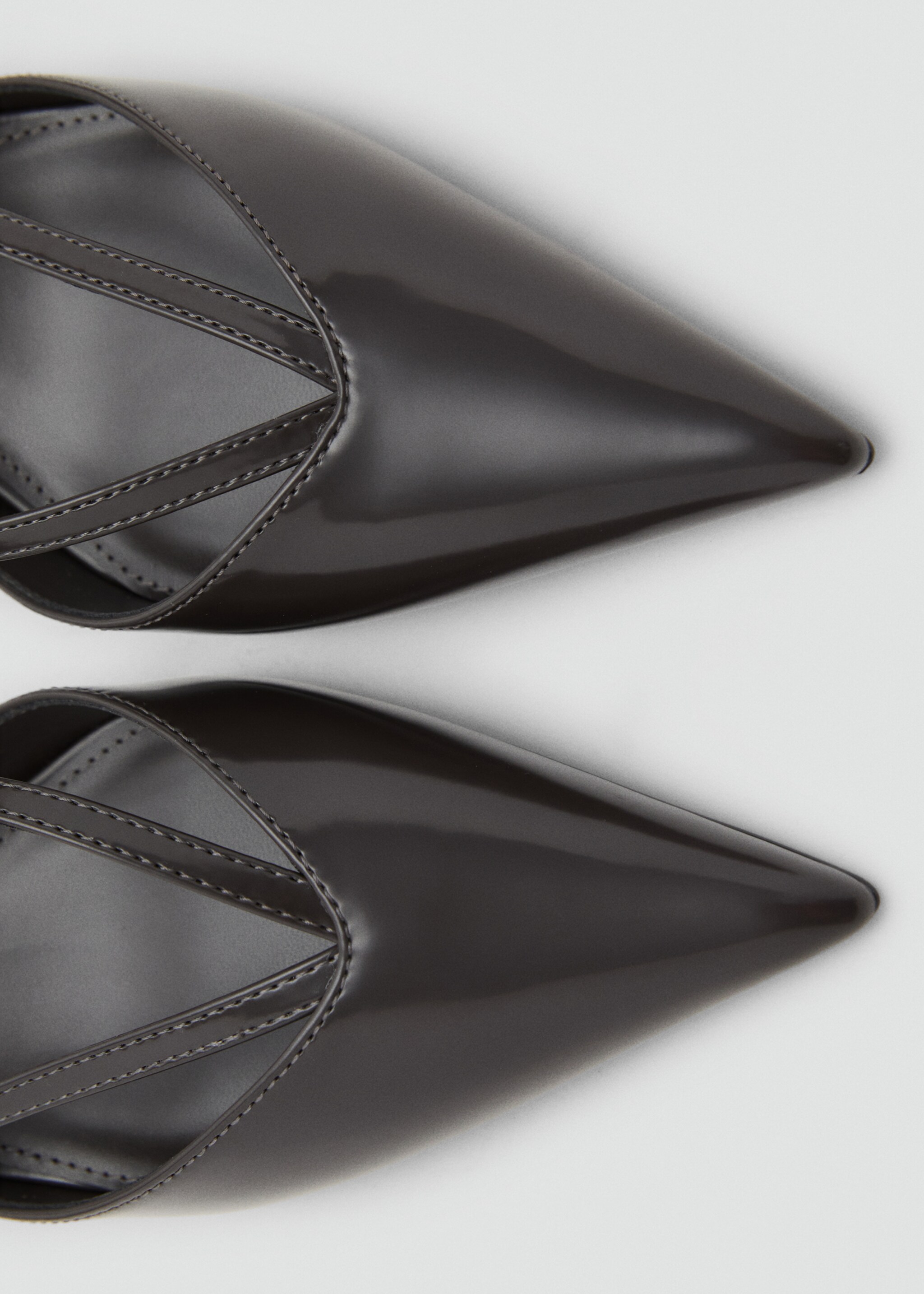 Kitten heel strappy shoe - Details of the article 2, Dark Heather Grey. Ref: 17044117-00.