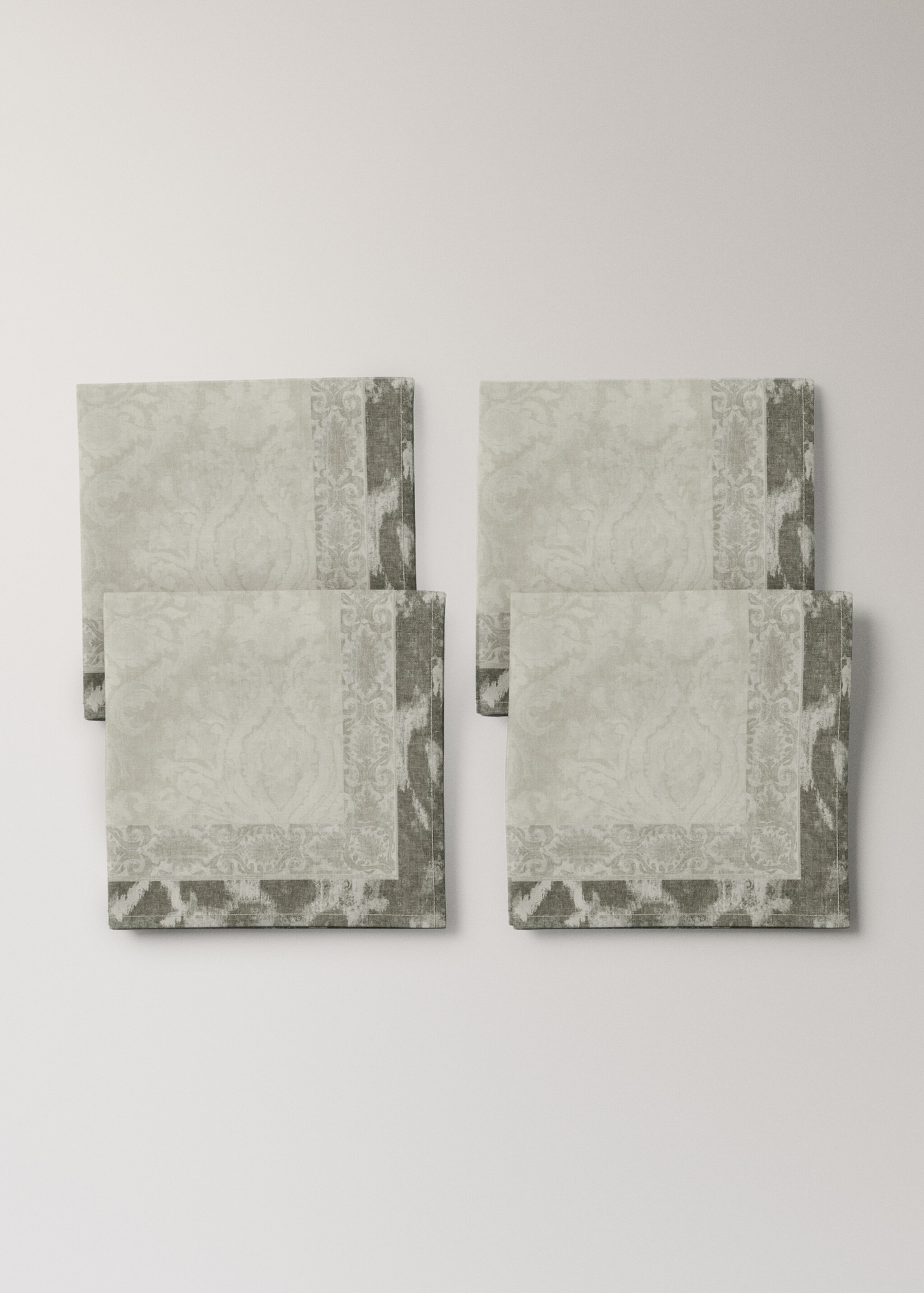 Damask pattern napkins - Προϊόν χωρίς μοντέλο, Άμμος. Ref: 17044128-00.