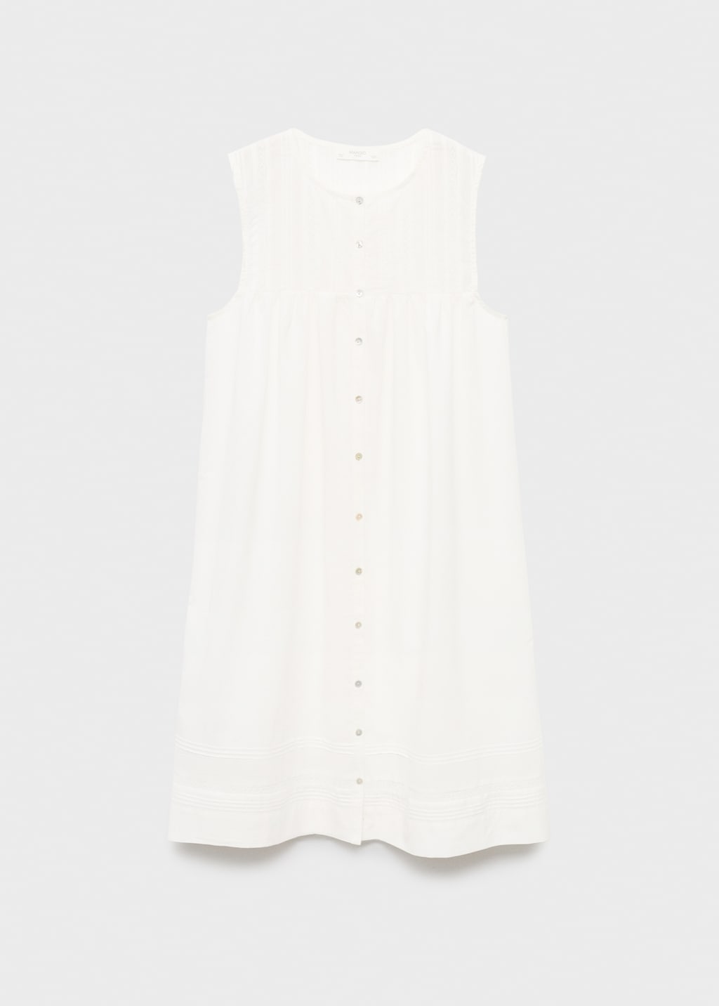 Cotton nightgown with lace detail - image 5