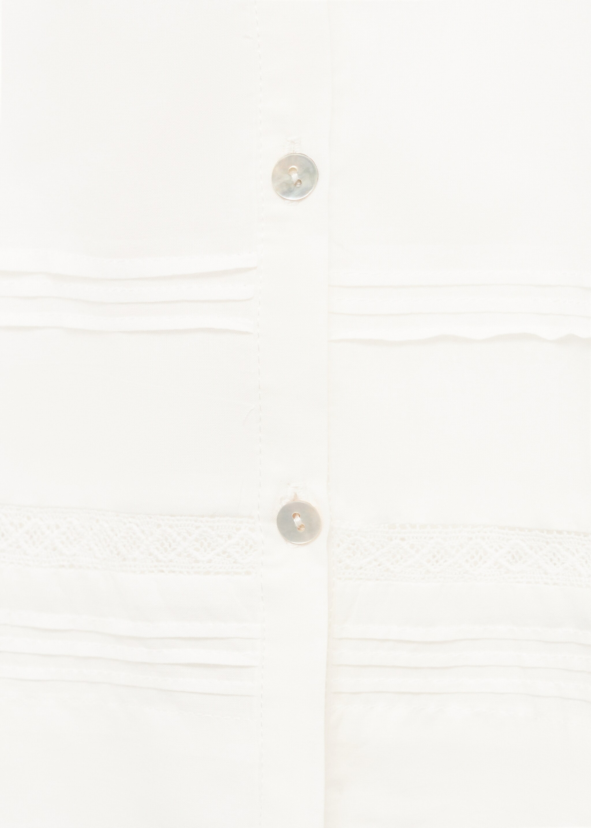 Cotton nightgown with lace detail - Details of the article 0, White. Ref: 17044133-00.