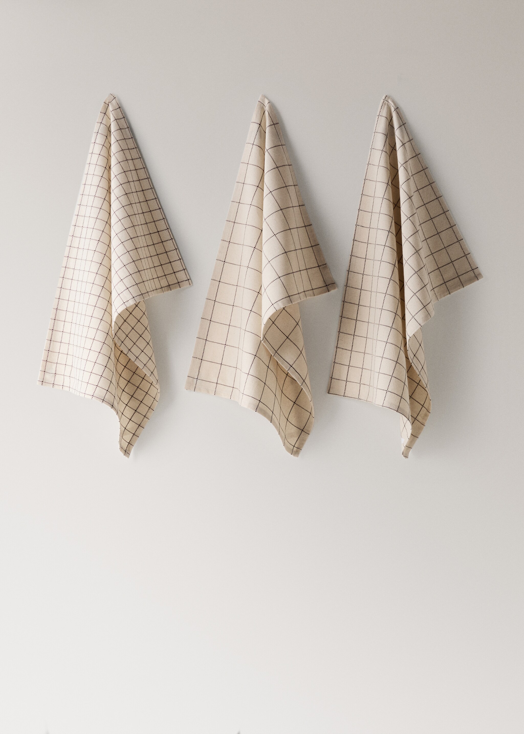 Cotton checked cloths - Article without model, Brown. Ref: 17044135-00.