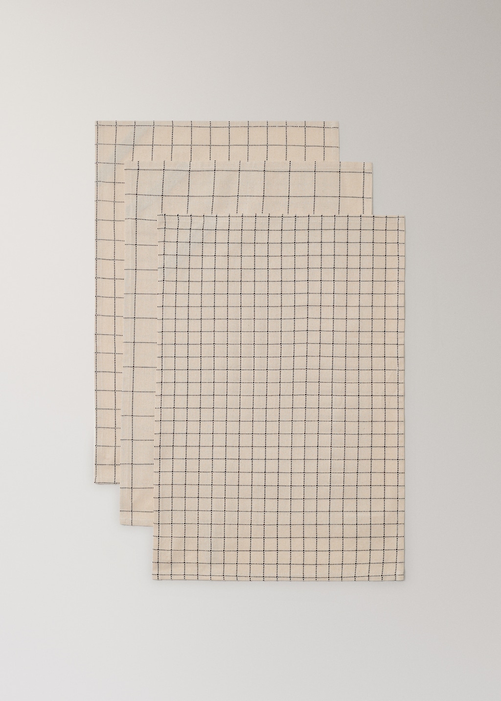 Check cotton kitchen towels