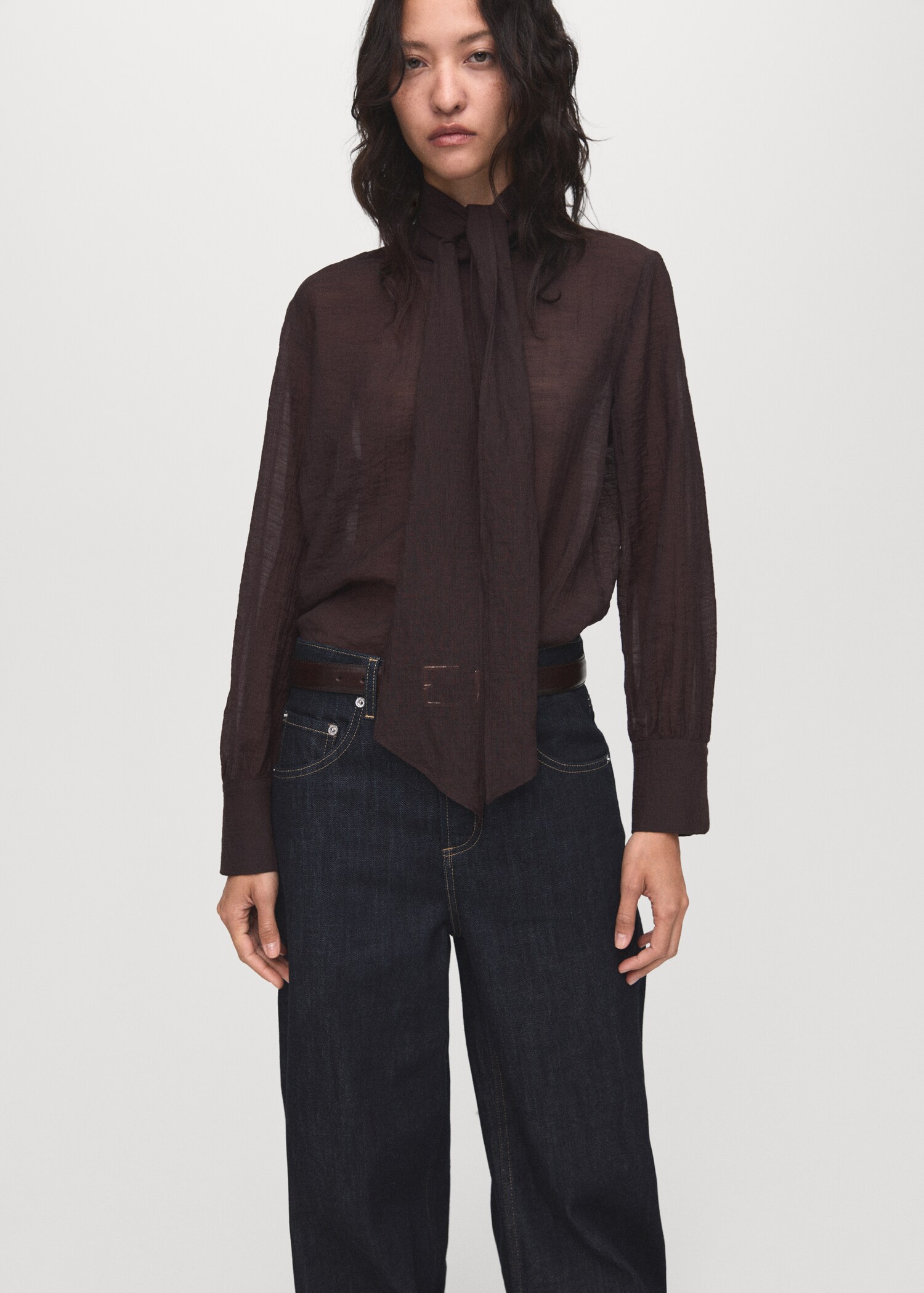 Textured blouse with foulard - Medium plane