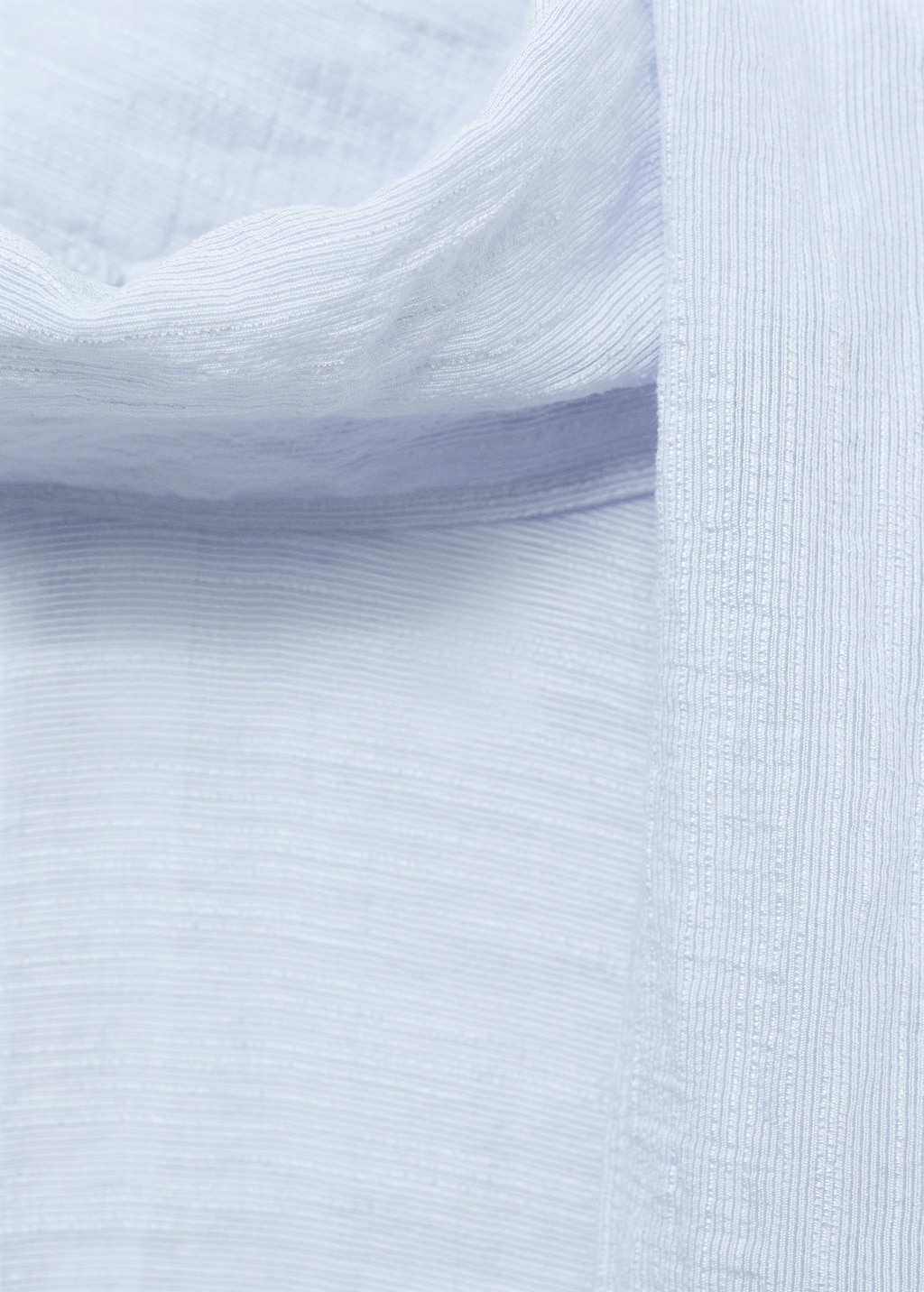 Textured blouse with foulard