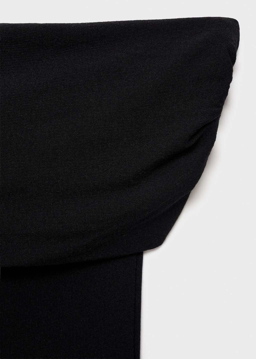 Strapless knitted dress