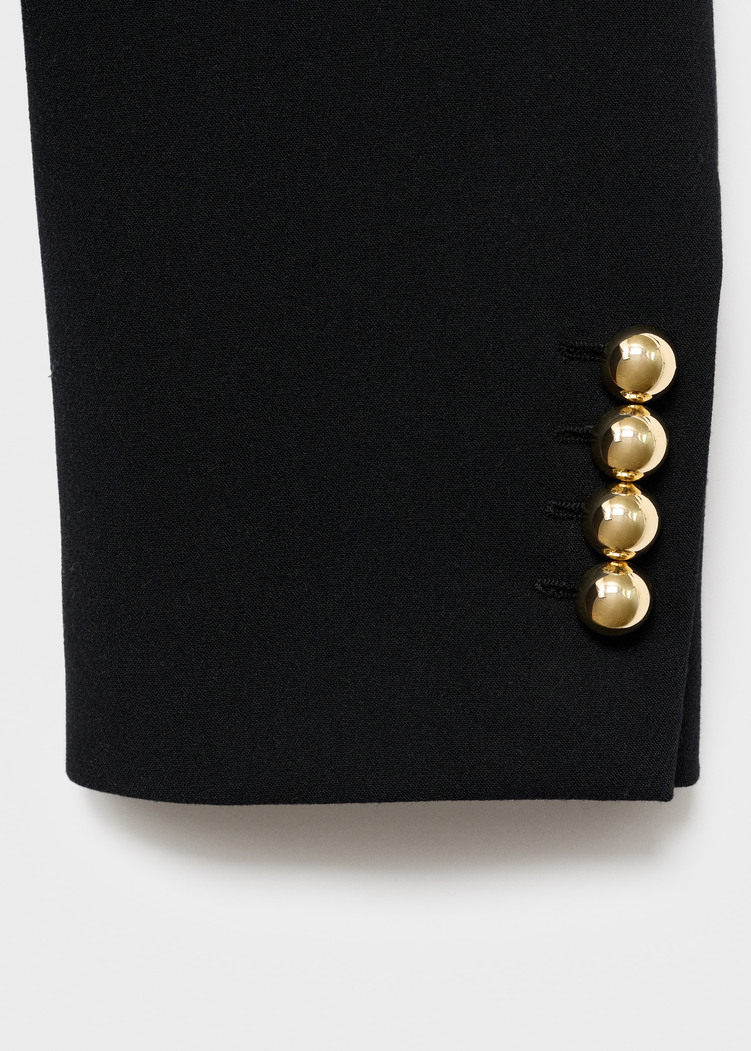 Buttoned cropped jacket - Details of the article 0