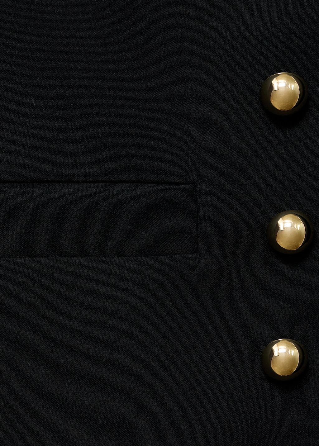 Buttoned cropped jacket