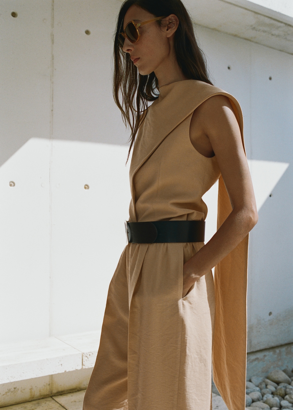 Asymmetrical foulard top