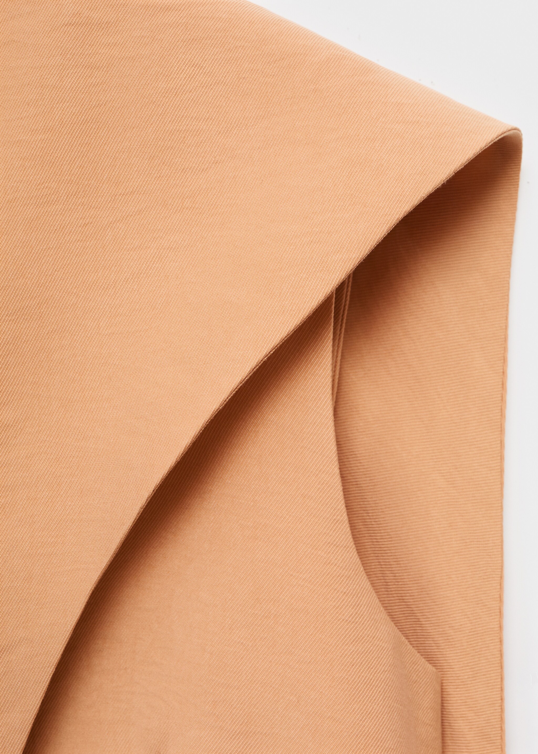 Top asymétrique foulard - Détail de l'article 8, Nude. Ref: 17044146-00.