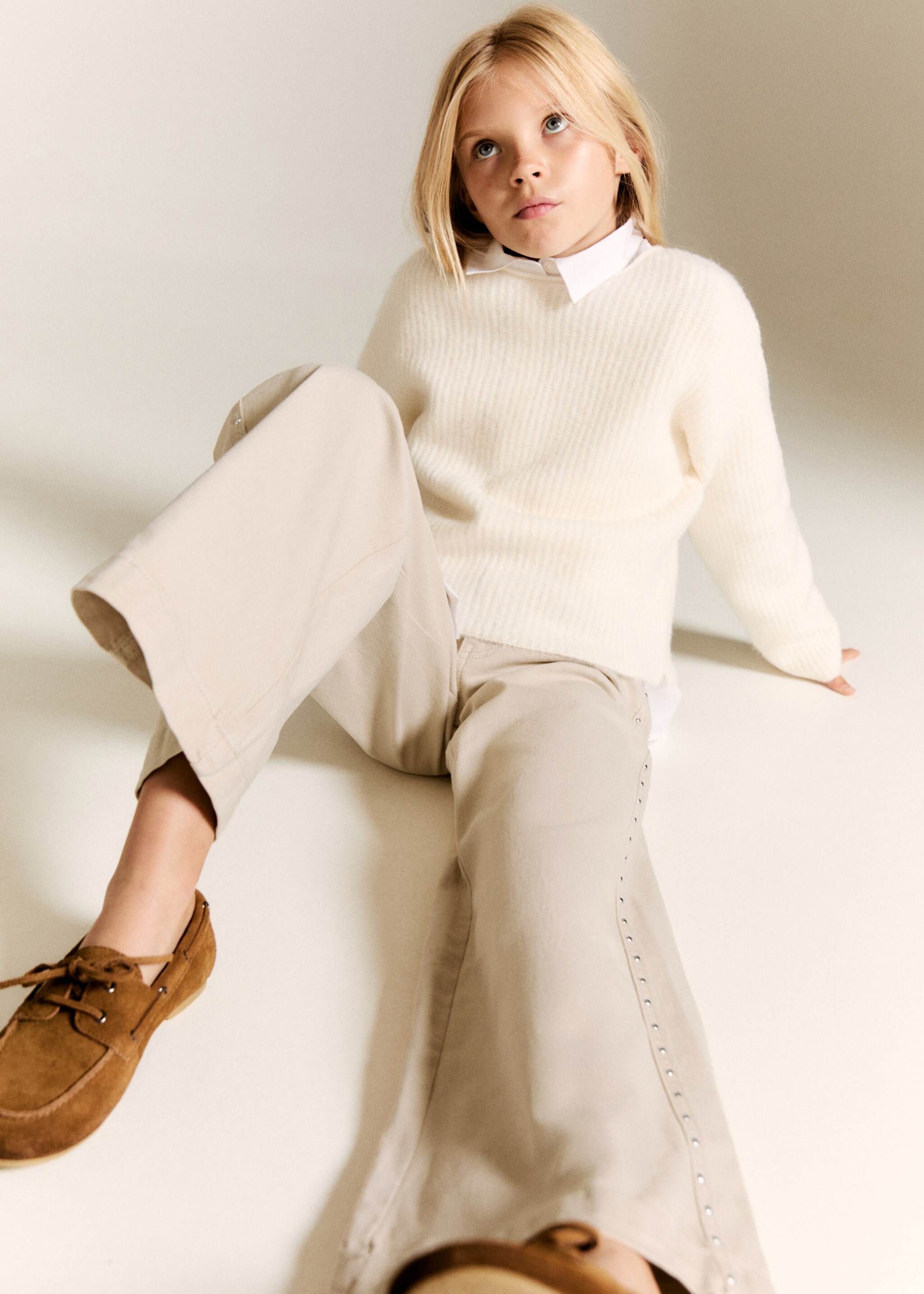 Wide leg jeans with studs - Medium plane