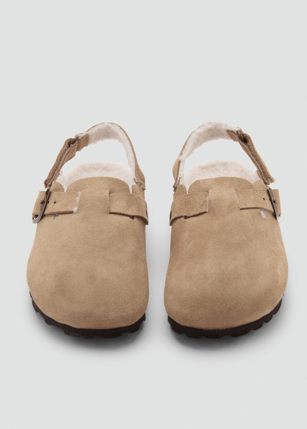 Sheepskin clogs with fur-effect lining