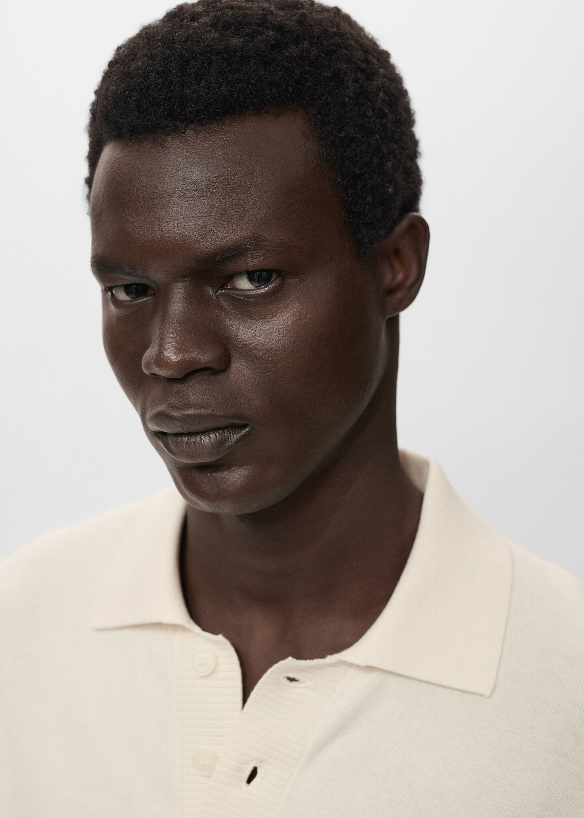 Cotton knitted polo shirt - Details of the article 1