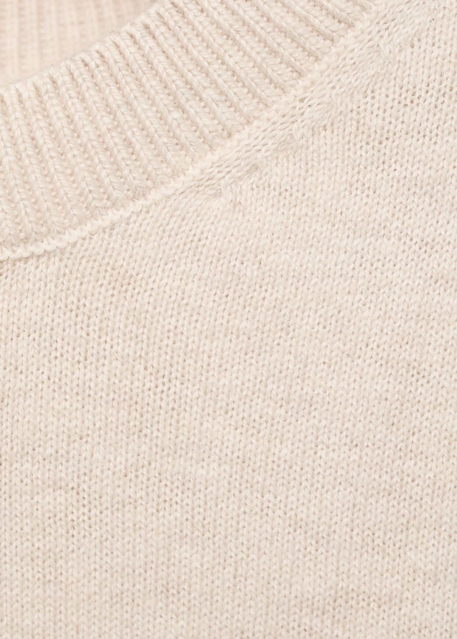 Camisola de malha e folhos - Pormenor do artigo 0