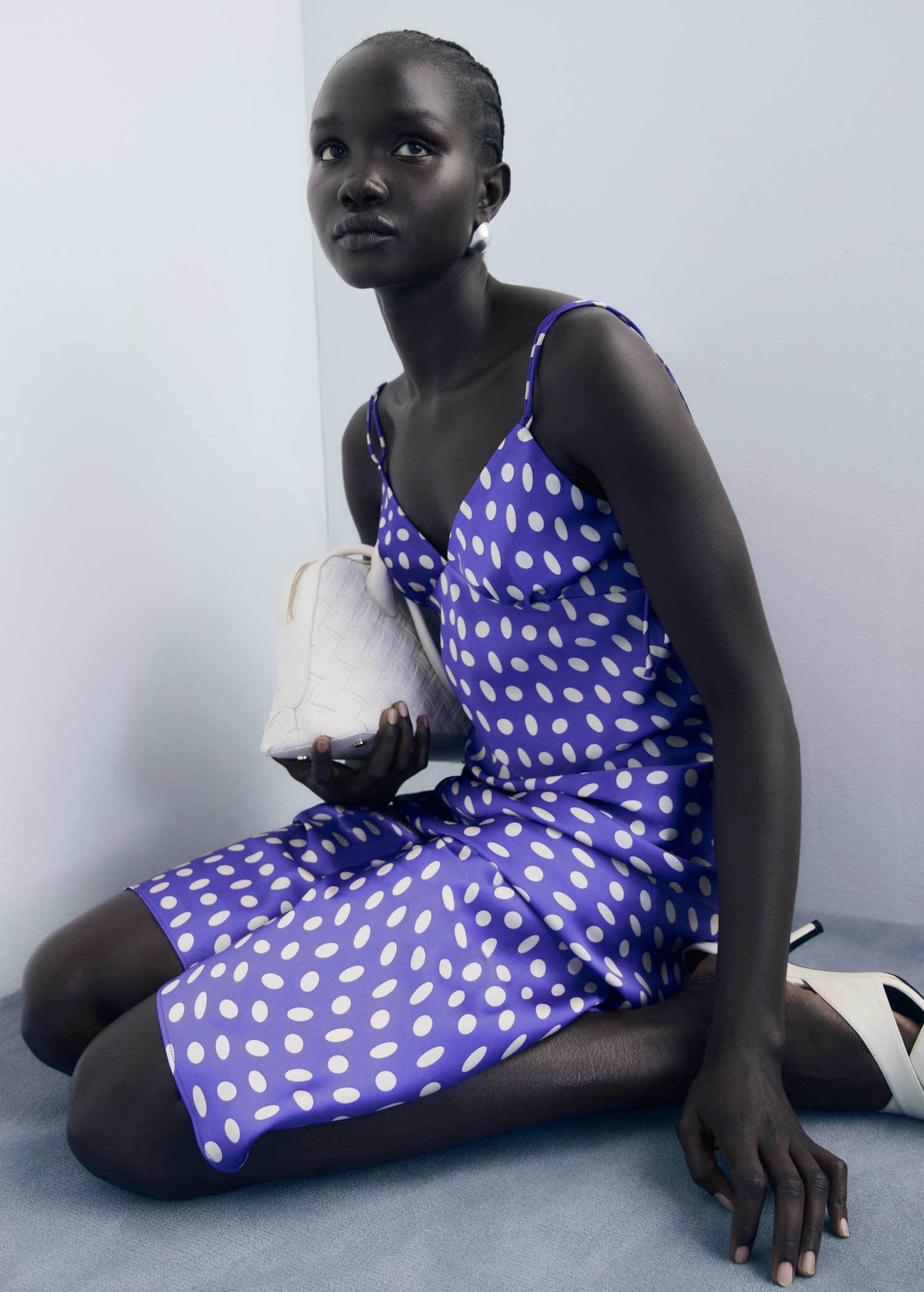 Polka-dot satin-finish dress - Details of the article 2