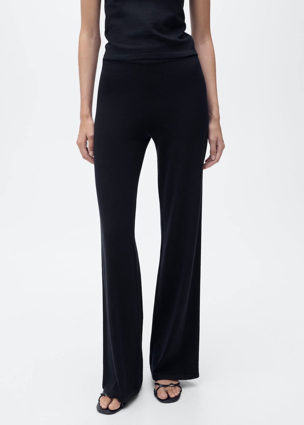 Fine-knit wide leg trousers