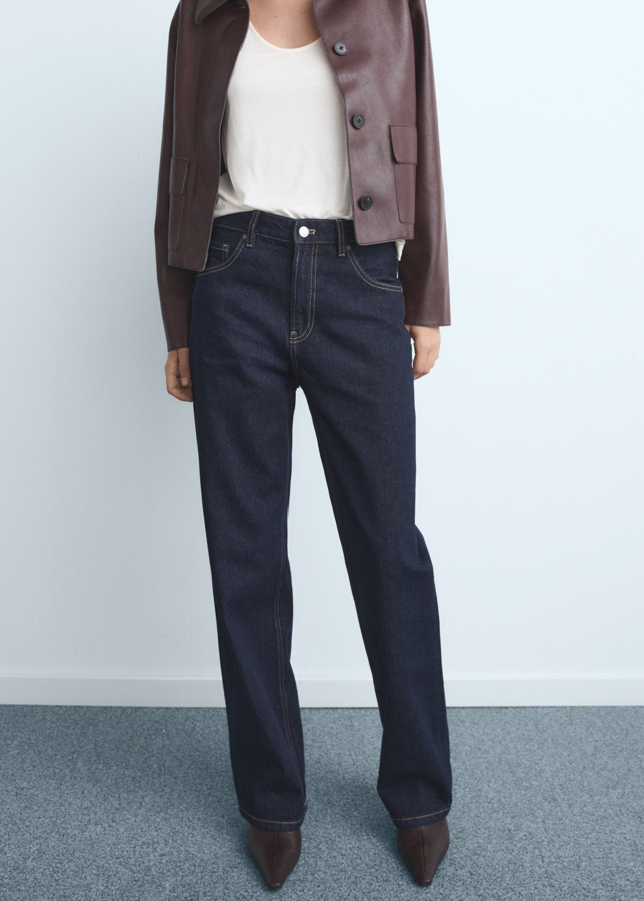 Miami medium-rise straight-fit jeans - Medium plane, Open Blue. Ref: 17044781-00.