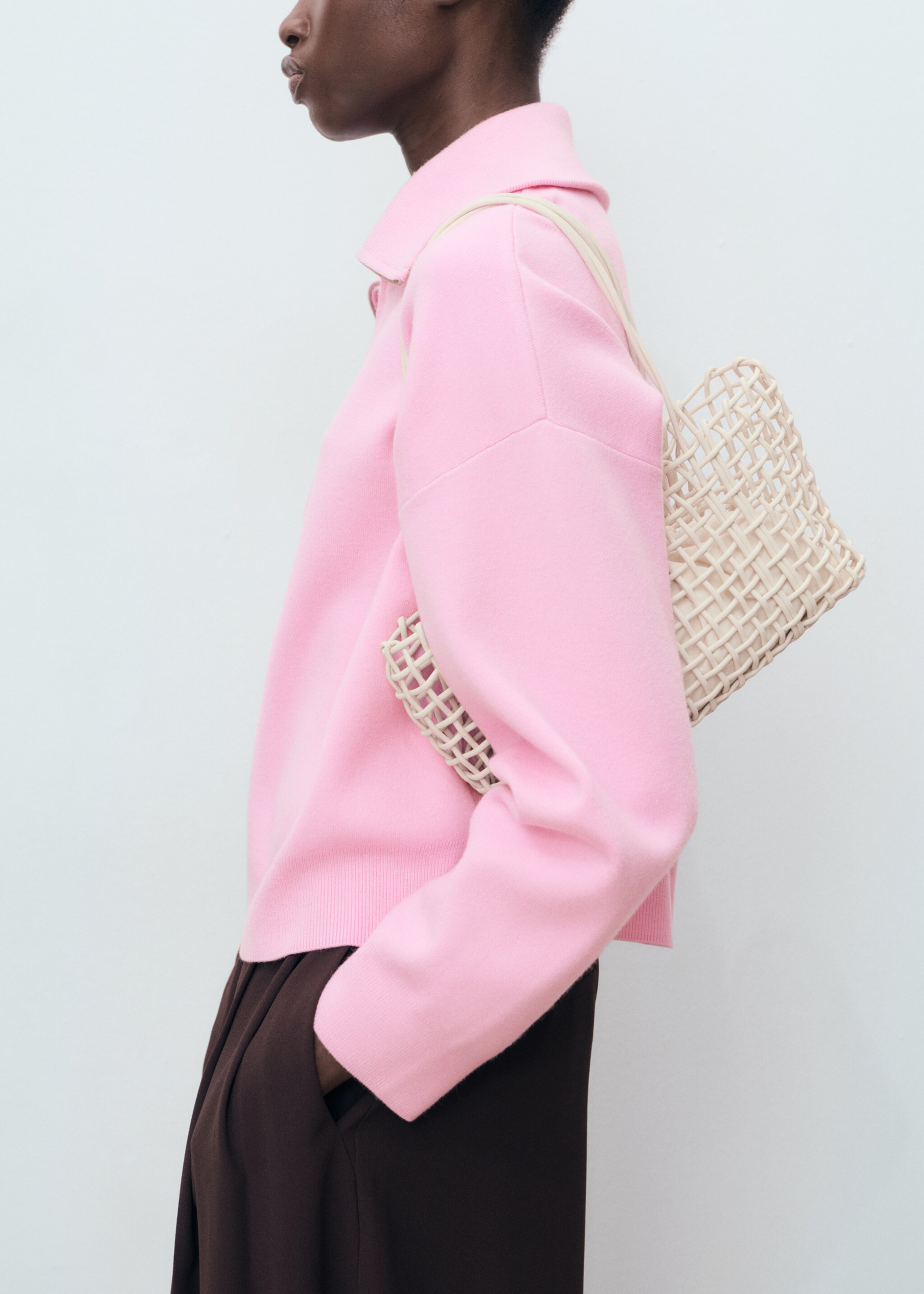 Knitted sweater with zip collar - Medium plane, Pastel Pink. Ref: 17044783-00.