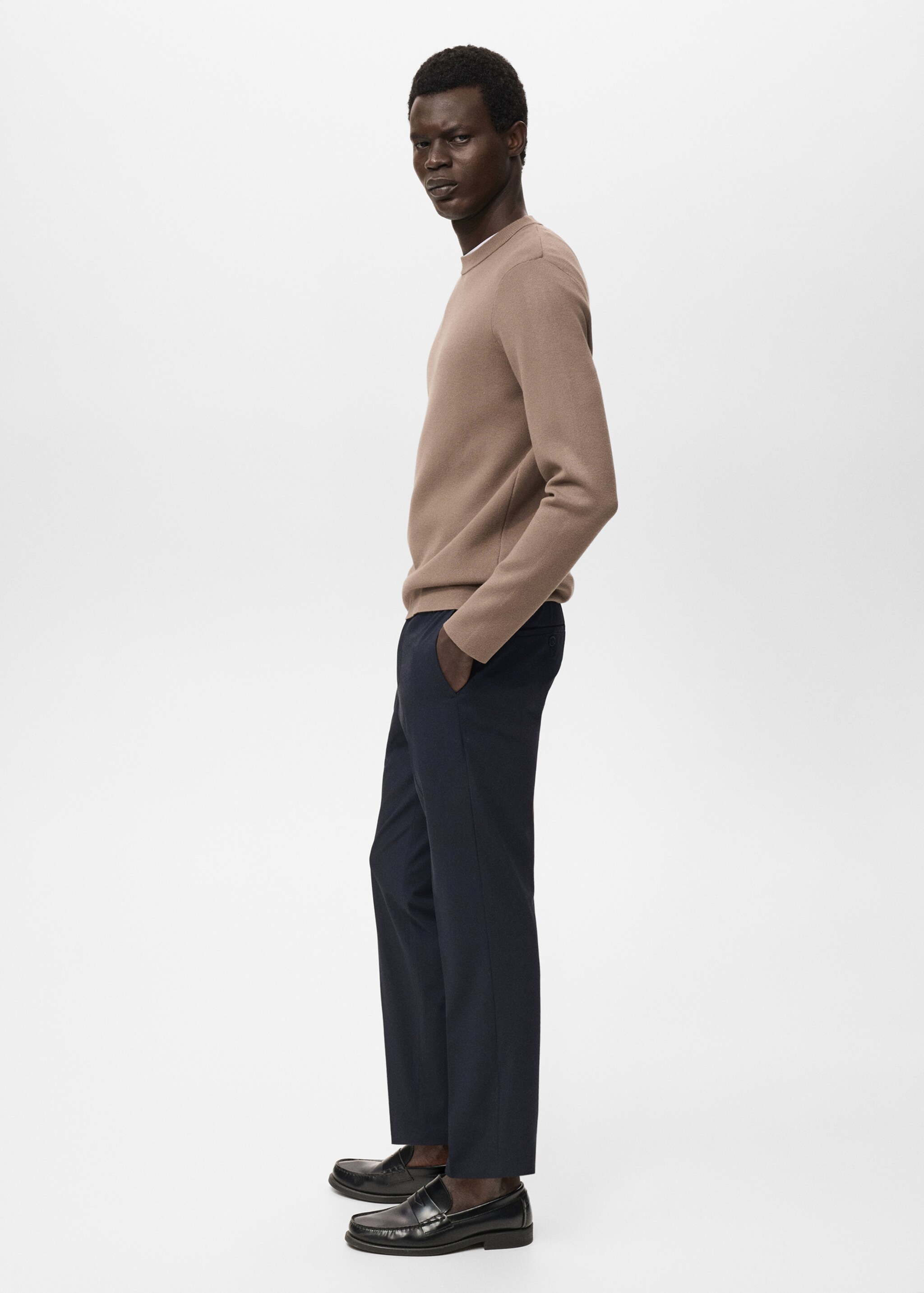 Stretch fabric slim-fit trousers - Details of the article 6, Navy. Ref: 17045140-00.