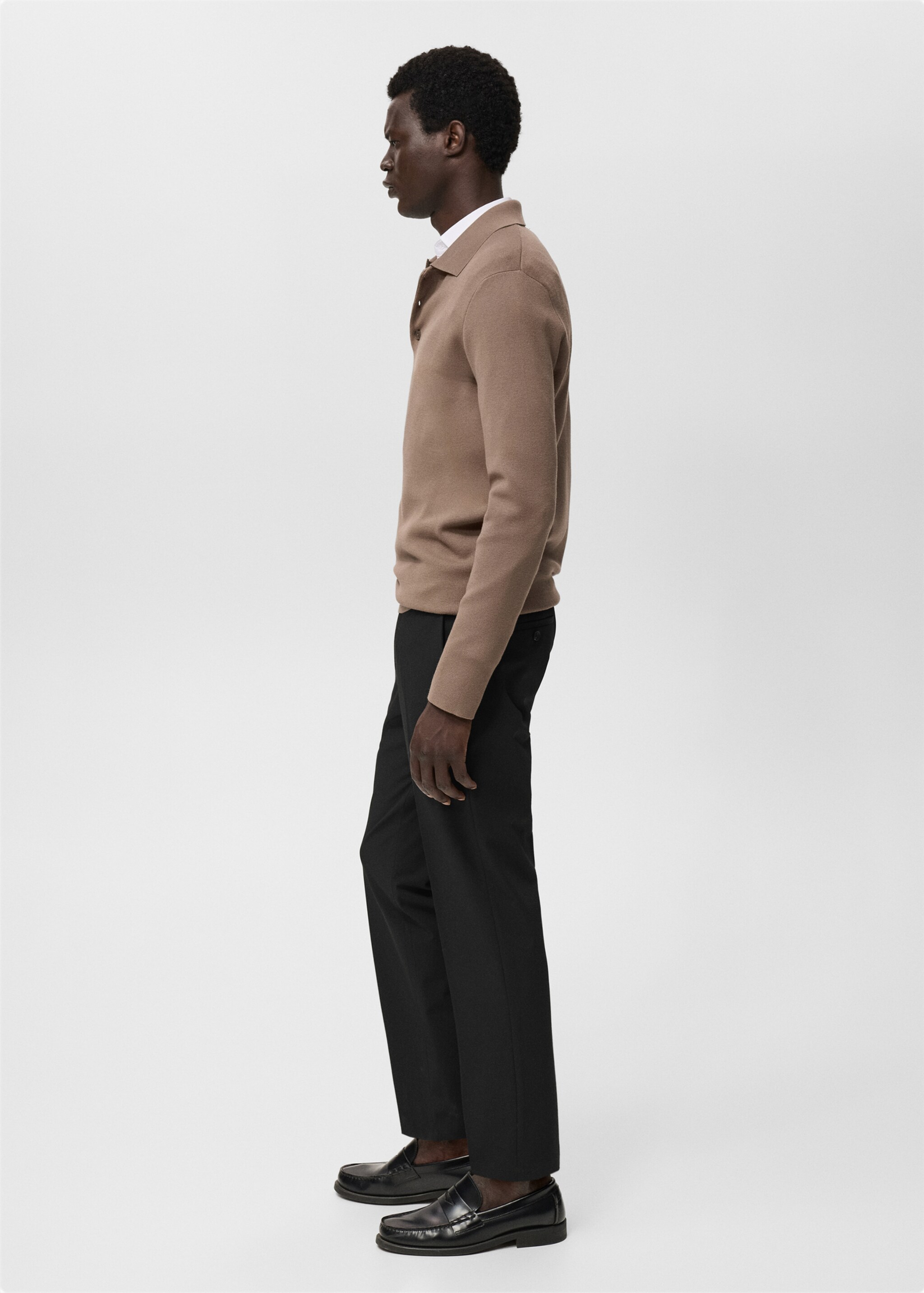 Stretch fabric slim-fit trousers - Details of the article 6, Black. Ref: 17045140-00.