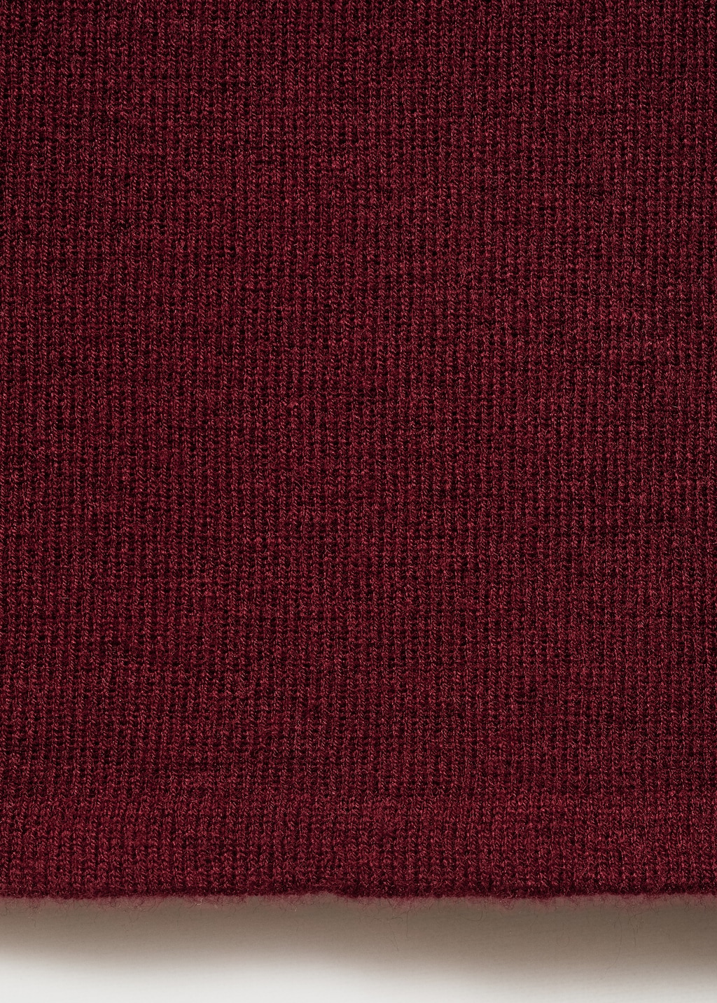 Straight knitted pants