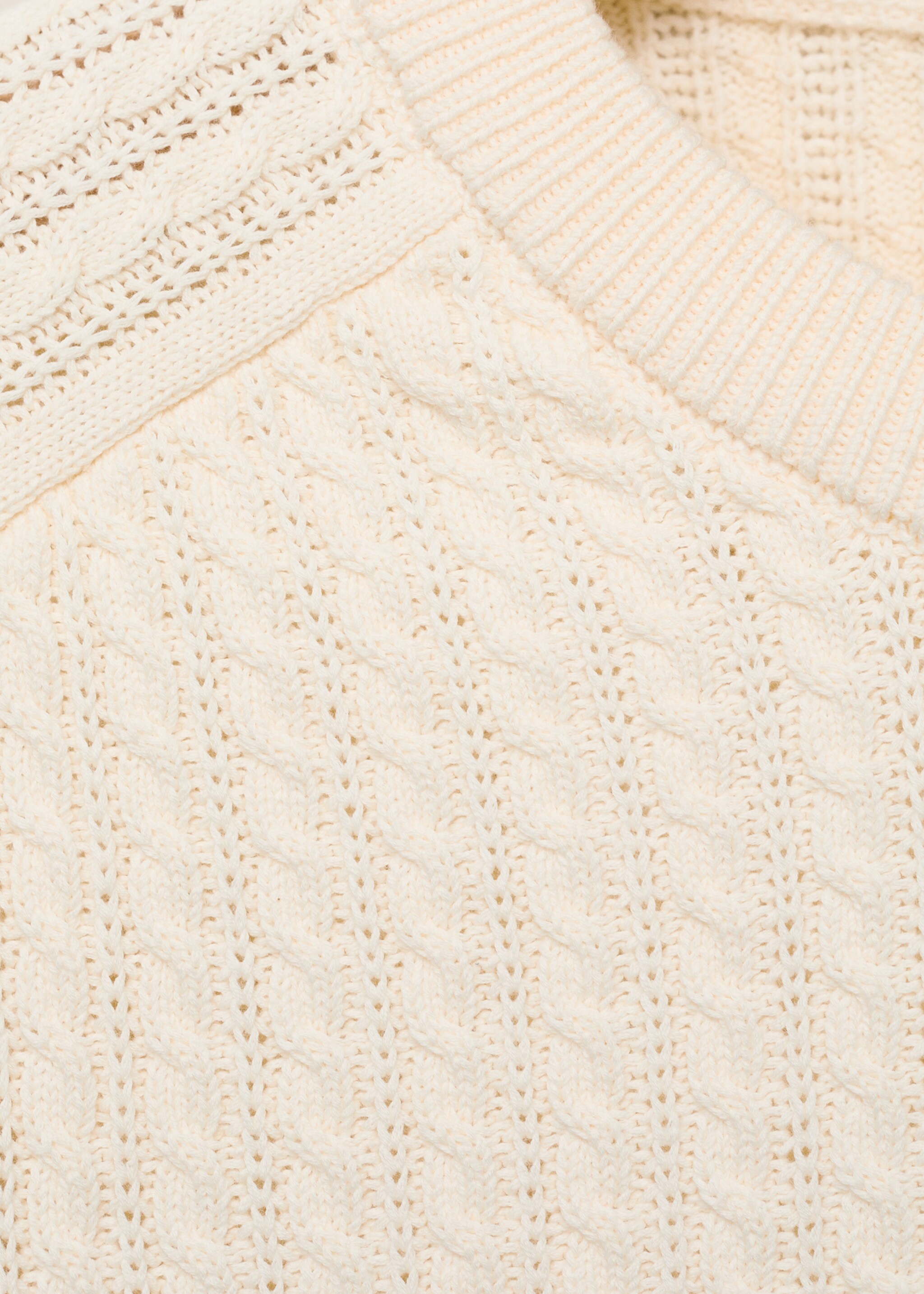 Pull 100 % coton tressé - Détail de l'article 8, Blanc cassé. Ref: 17045150-00.
