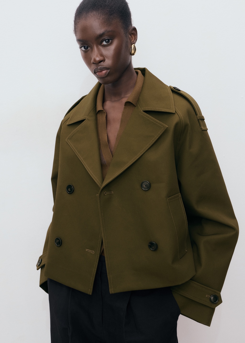 Oversized short double-breasted trench coat