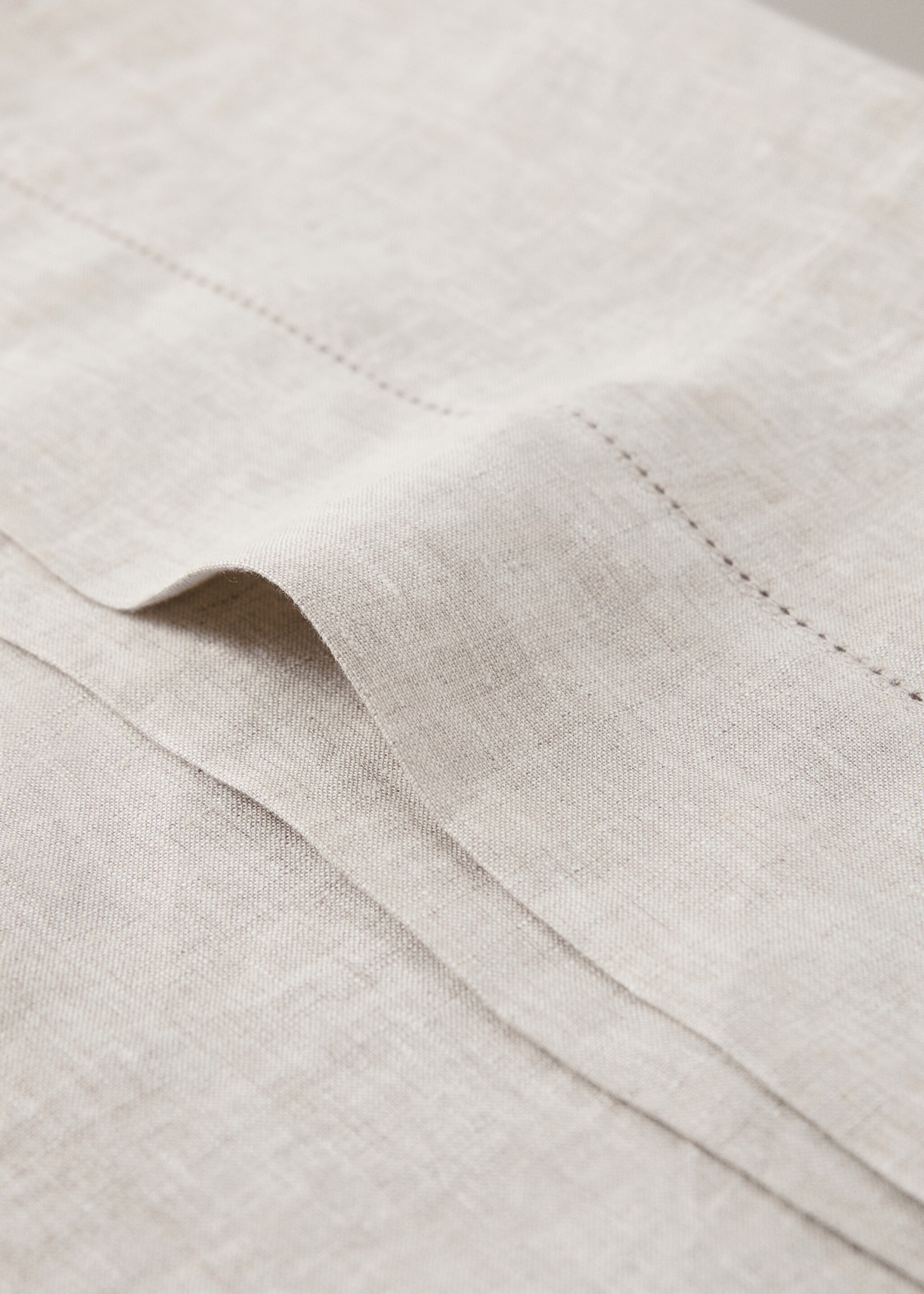 Funda almohada lino lavado vainica 45x110 cm - Detalle del artículo 2, Beige. Ref: 17045166-00.