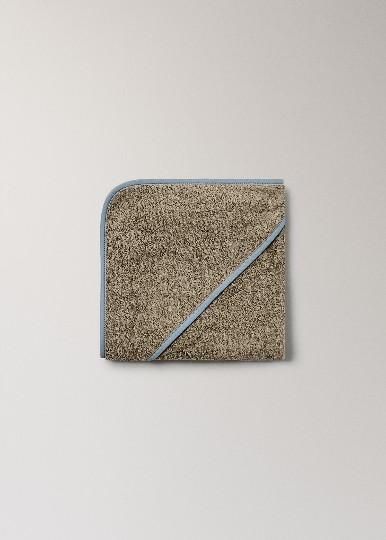Towel medy - Details of the article 3