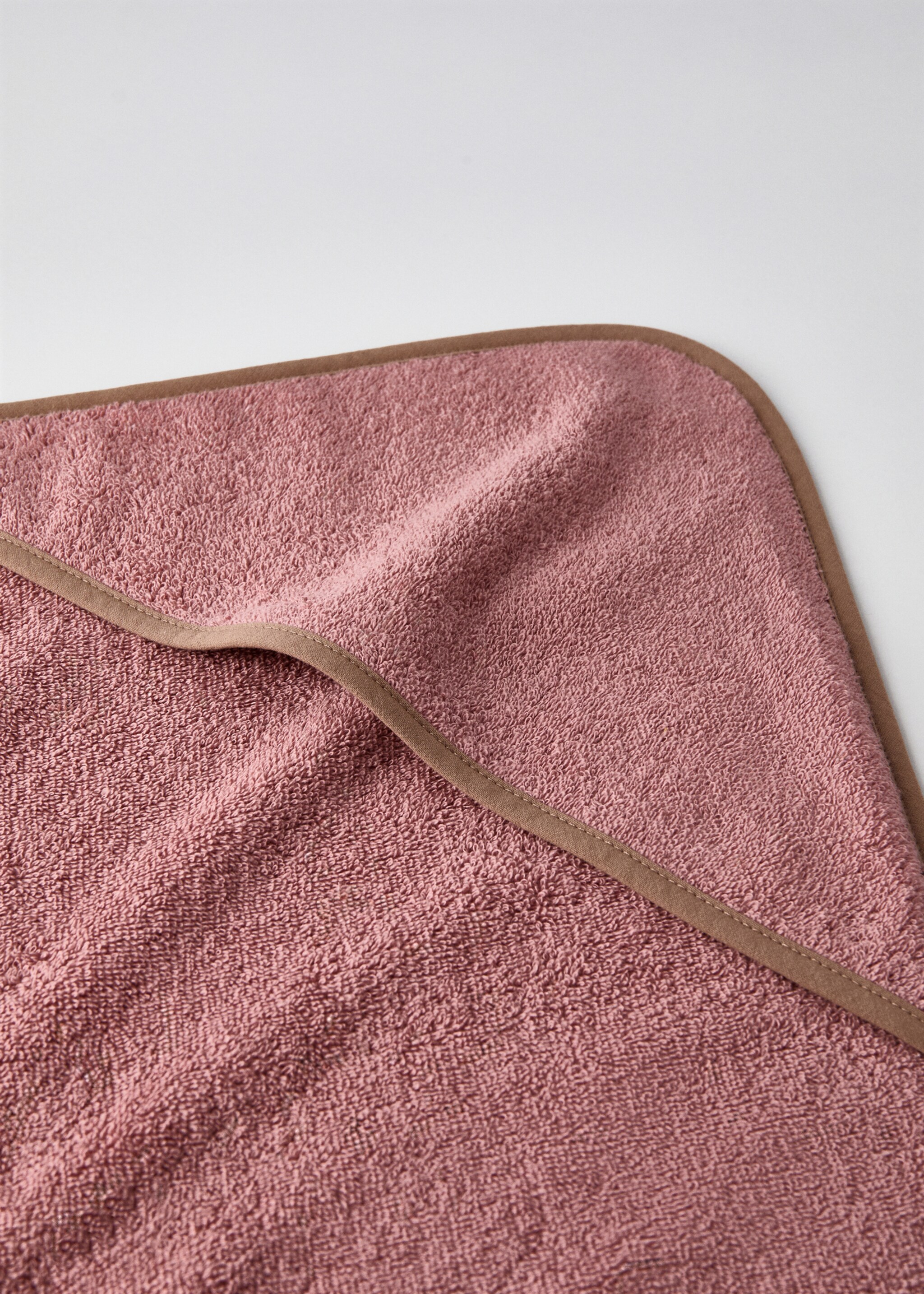 Children's bath cape with contrasting trim - Details of the article 1, Pink. Ref: 17045169-00.