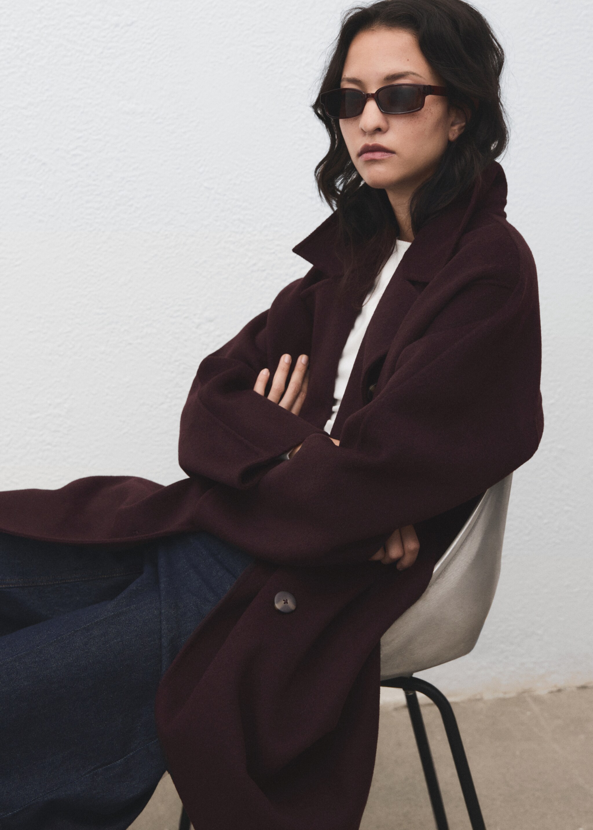 Handmade oversized wool coat - Details of the article 2, Wine. Ref: 17045789-00.