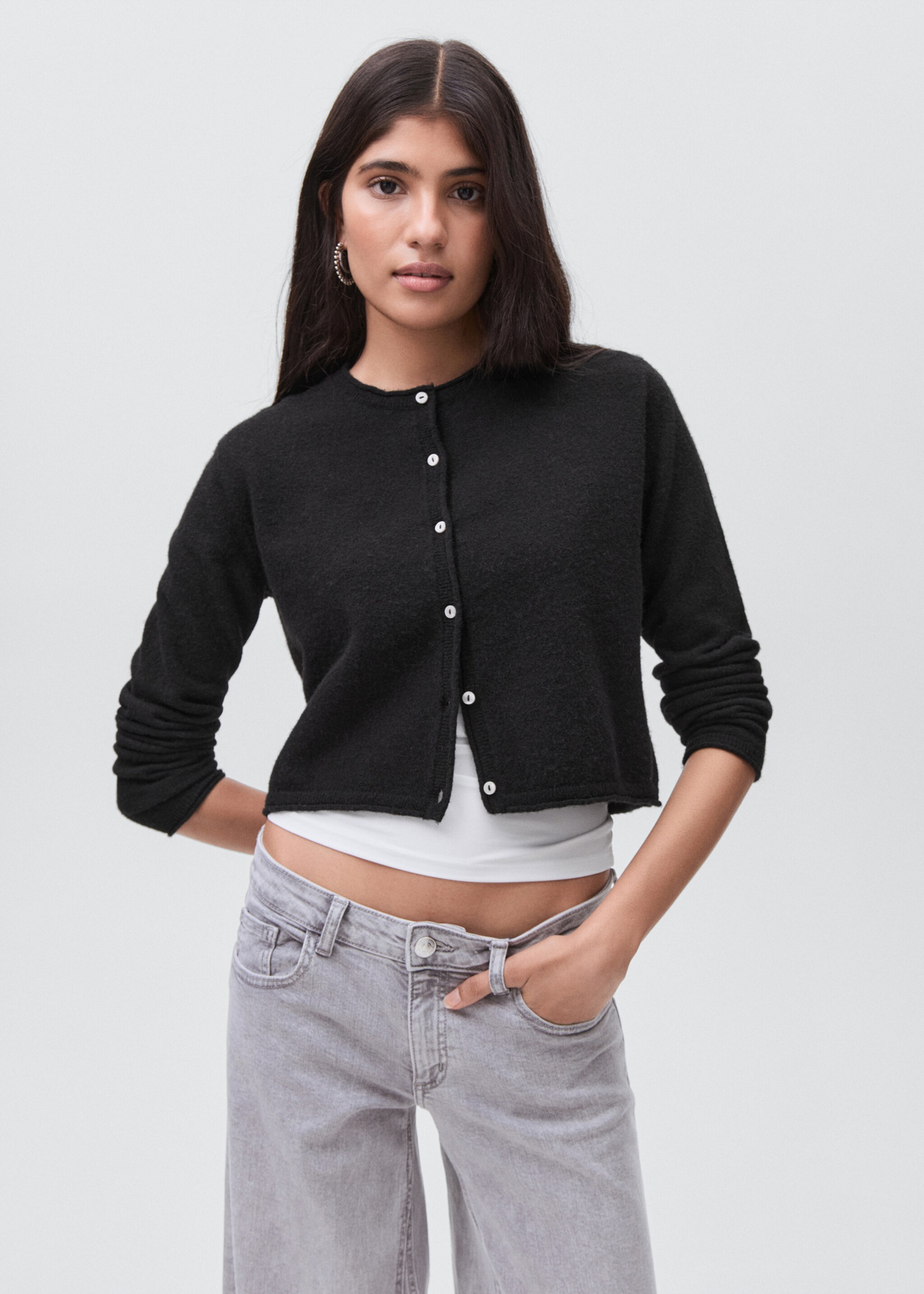 Knitted button cardigan - Medium plane, Black. Ref: 17045790-00.
