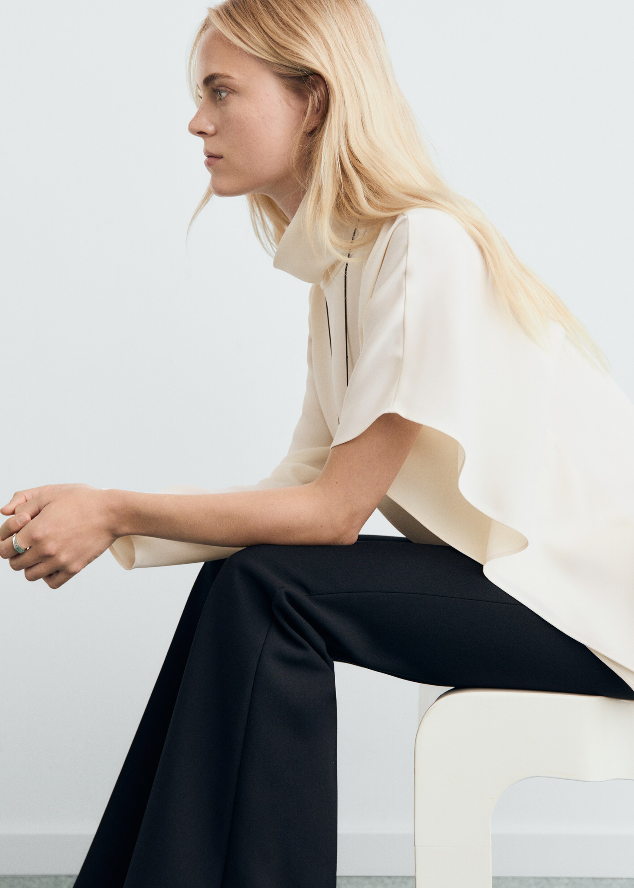 Blouse luna - Détail de l'article 2, Blanc cassé. Ref: 17045805-00.