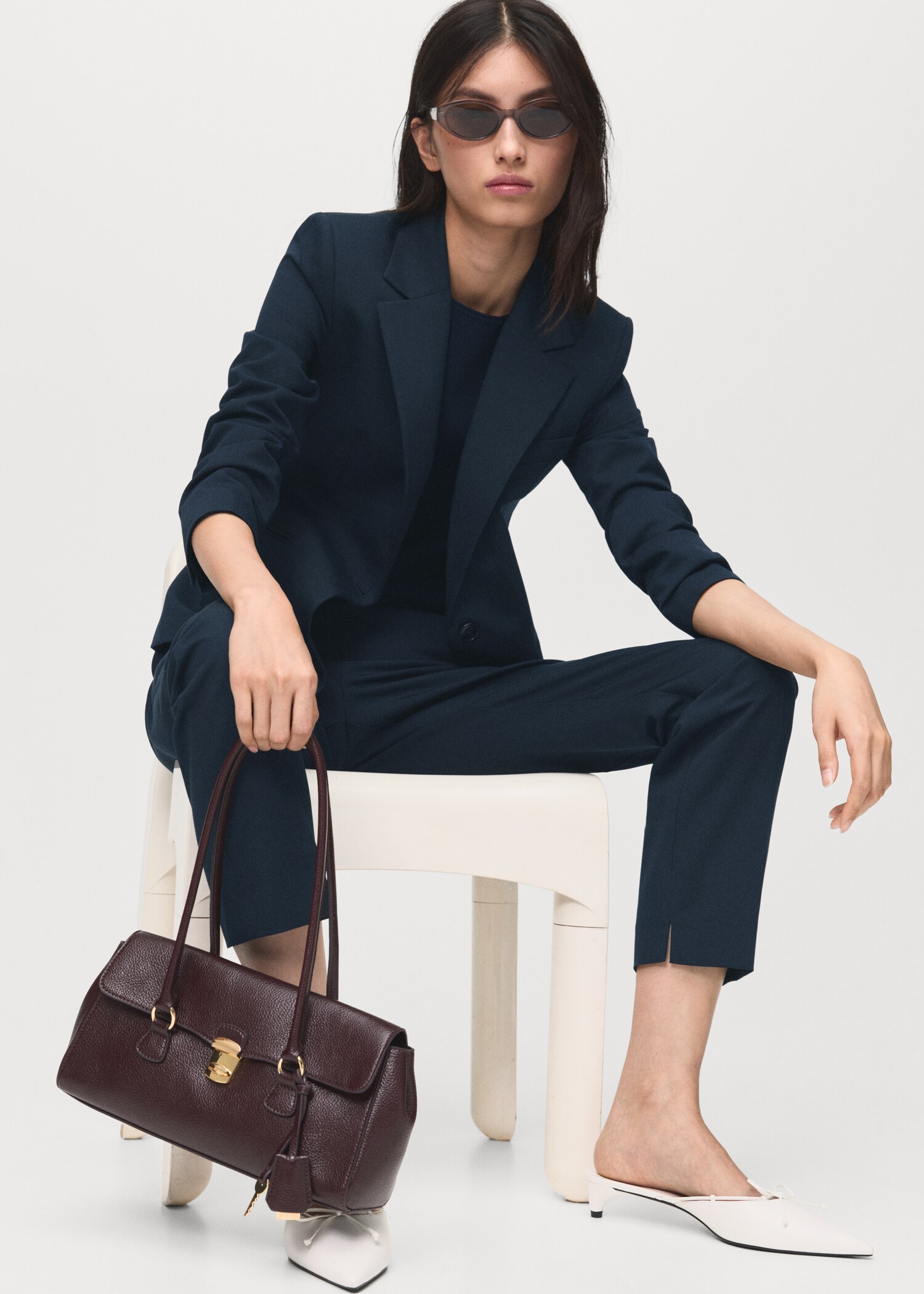 Fitted suit jacket - Details of the article 6