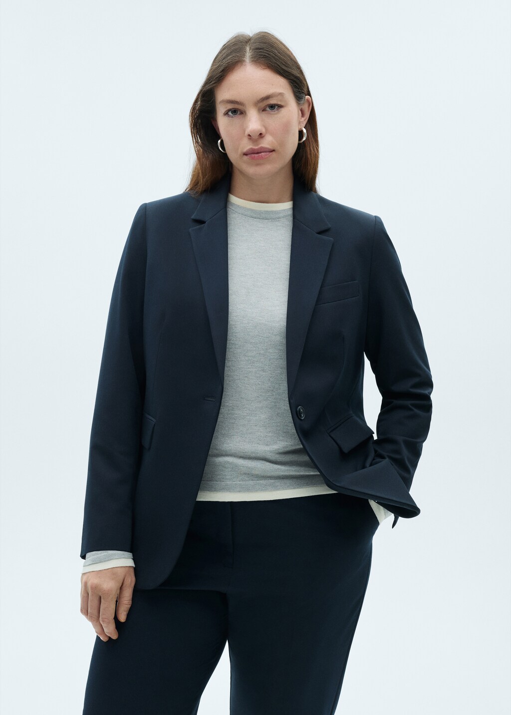 Fitted suit blazer