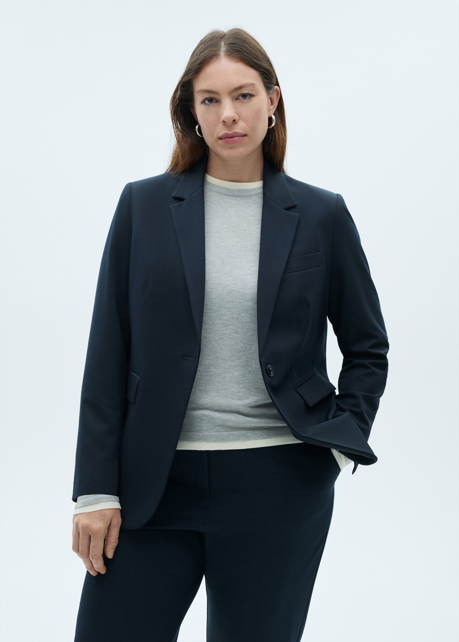 Fitted suit jacket - Details of the article 5