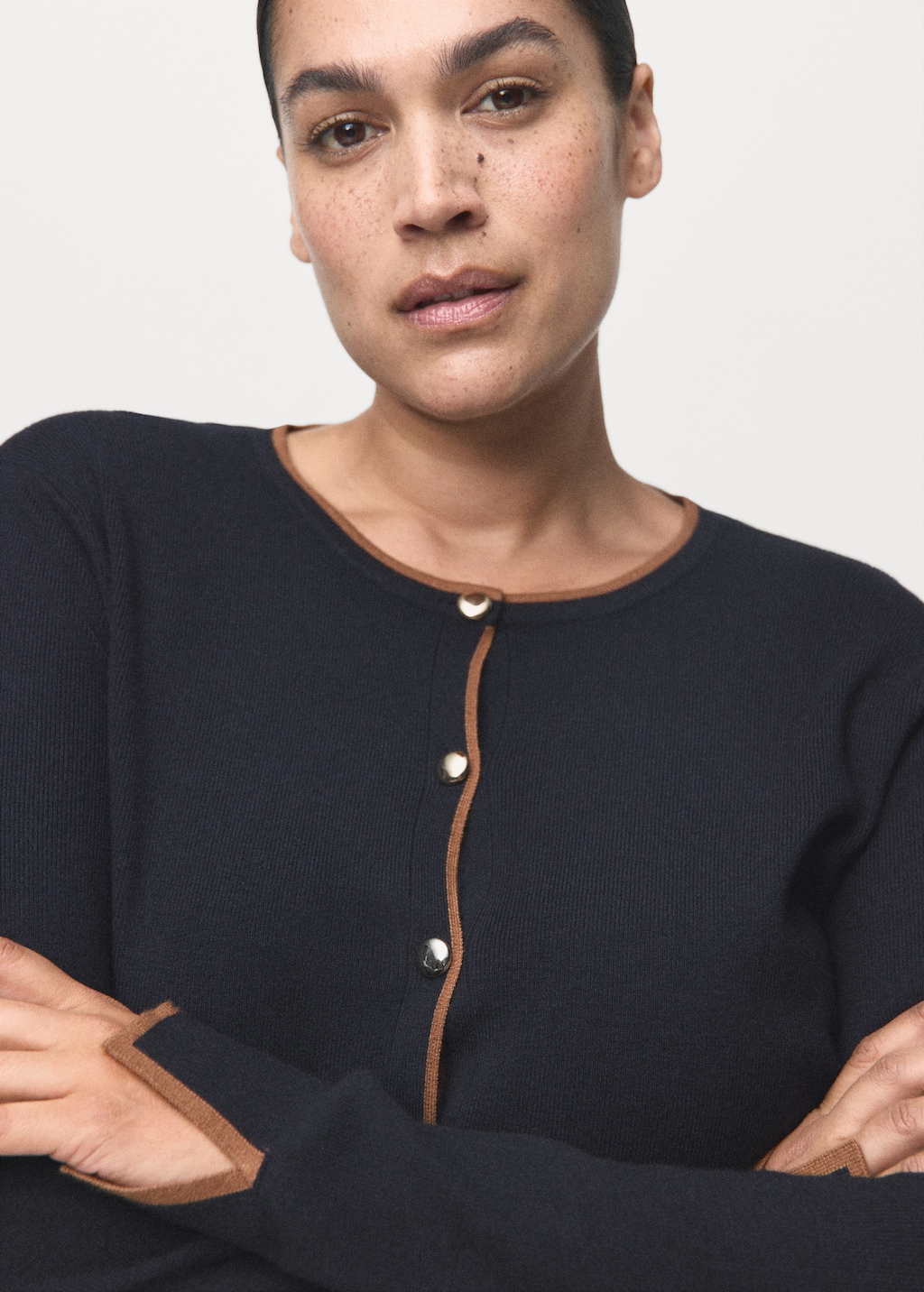 Cardigan with cuff opening